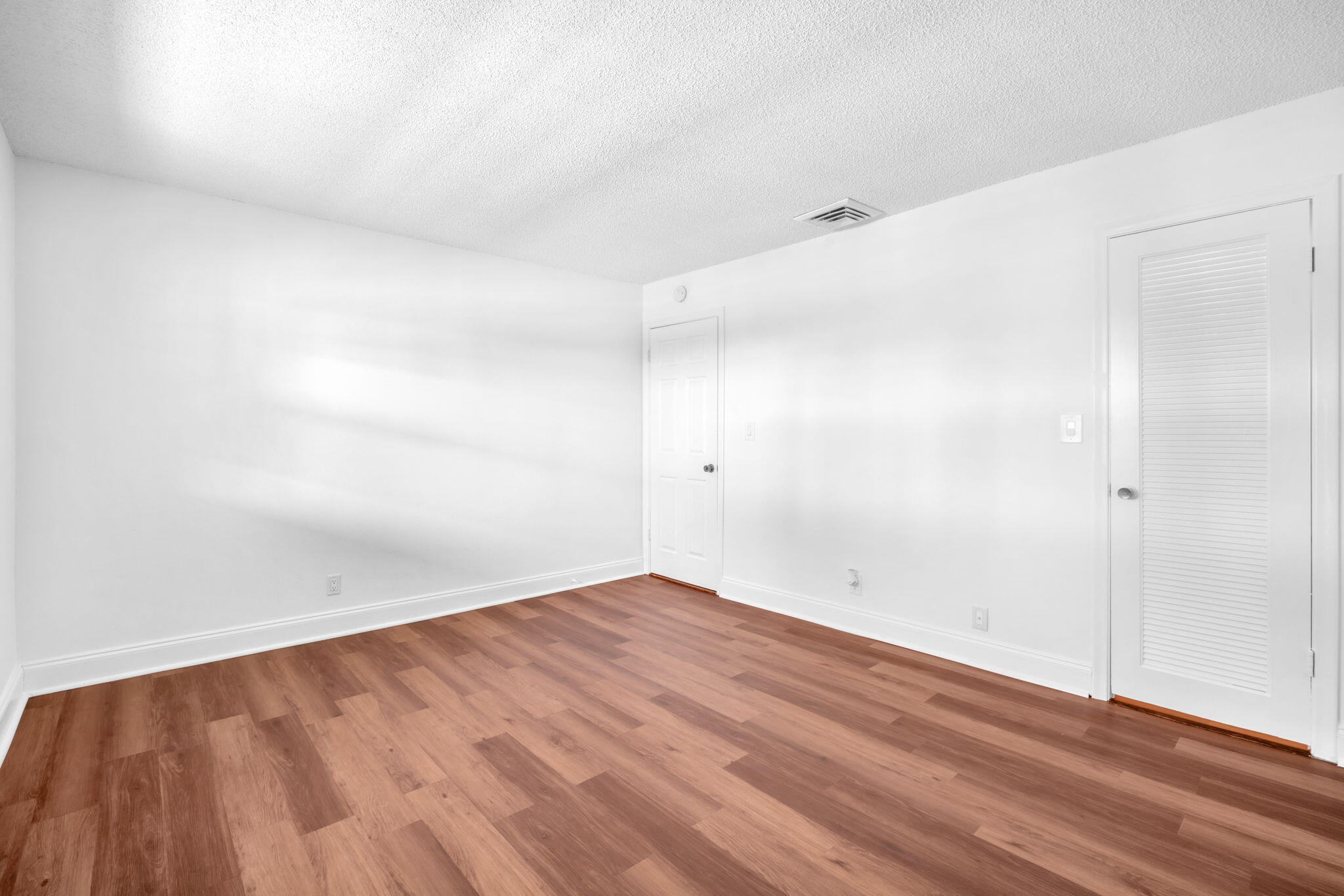 VILLAGER CONDO - Residential