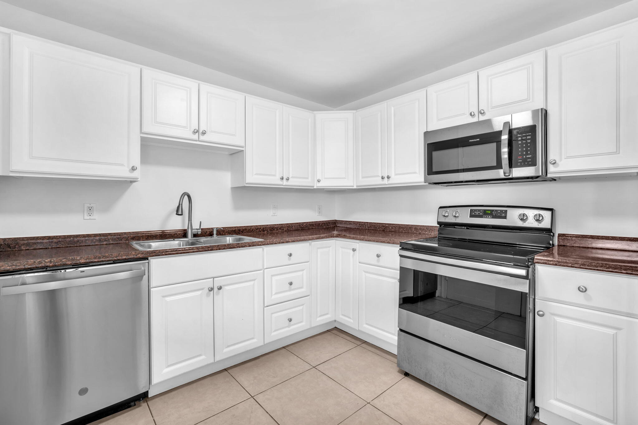 VILLAGER CONDO - Residential