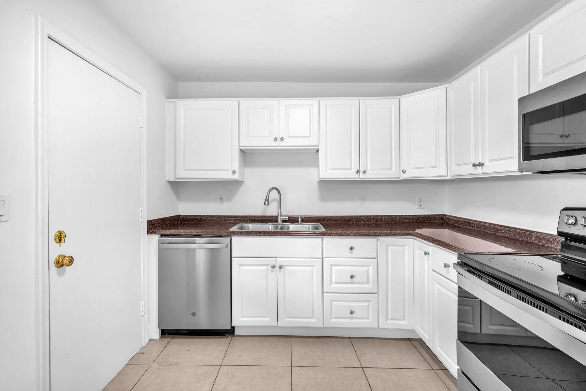 VILLAGER CONDO - Residential