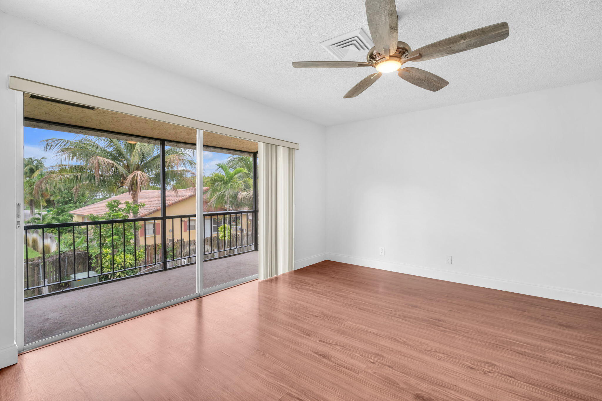 VILLAGER CONDO - Residential