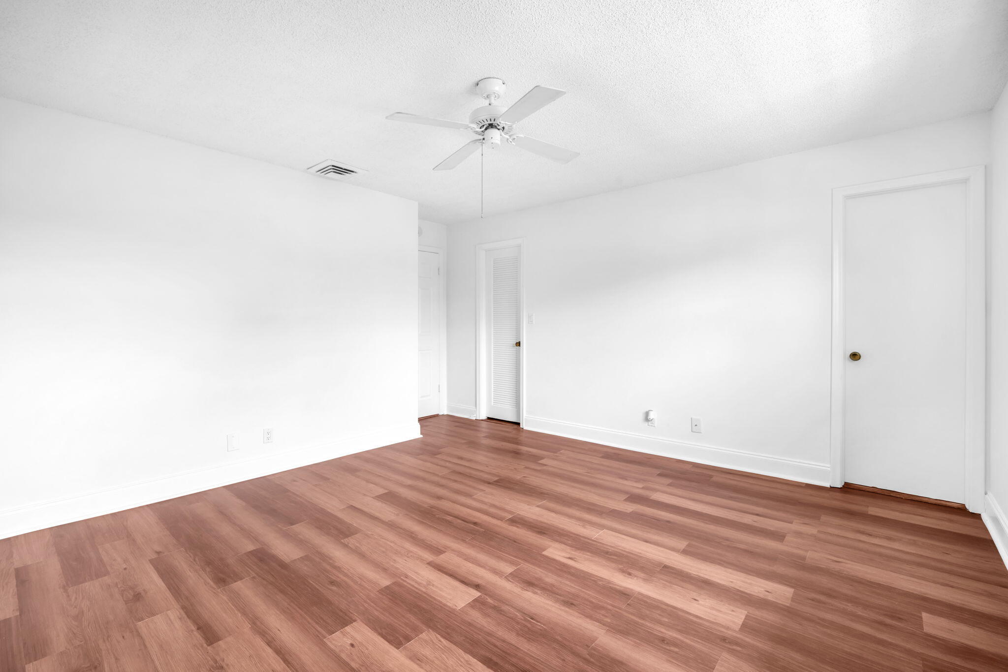 VILLAGER CONDO - Residential