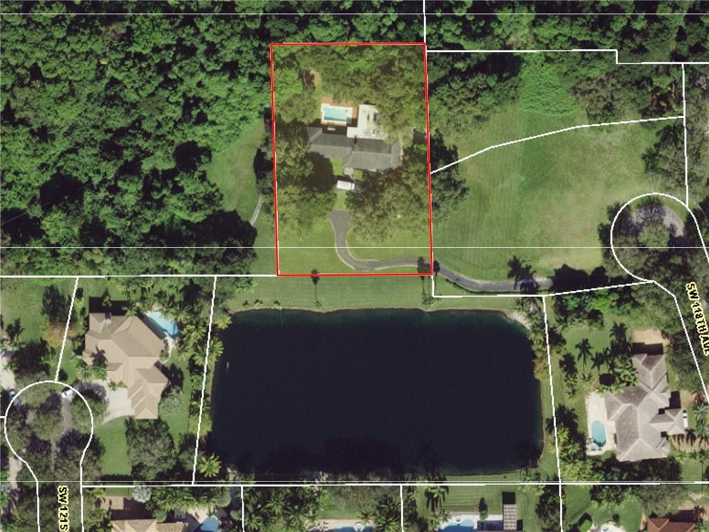 THE RIDGE AT LAUREL OAKS - Residential