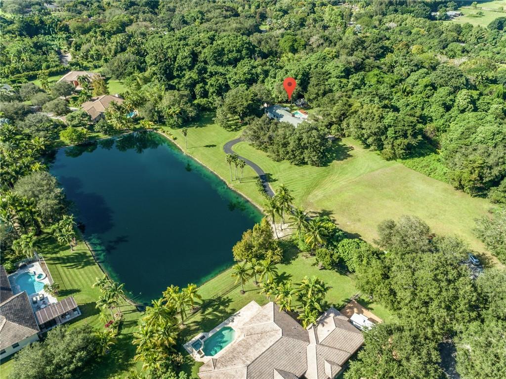 THE RIDGE AT LAUREL OAKS - Residential