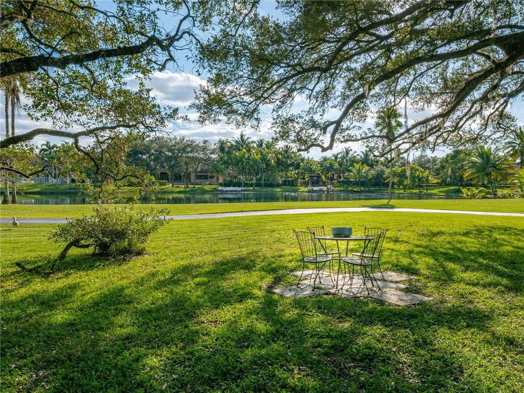 THE RIDGE AT LAUREL OAKS - Residential