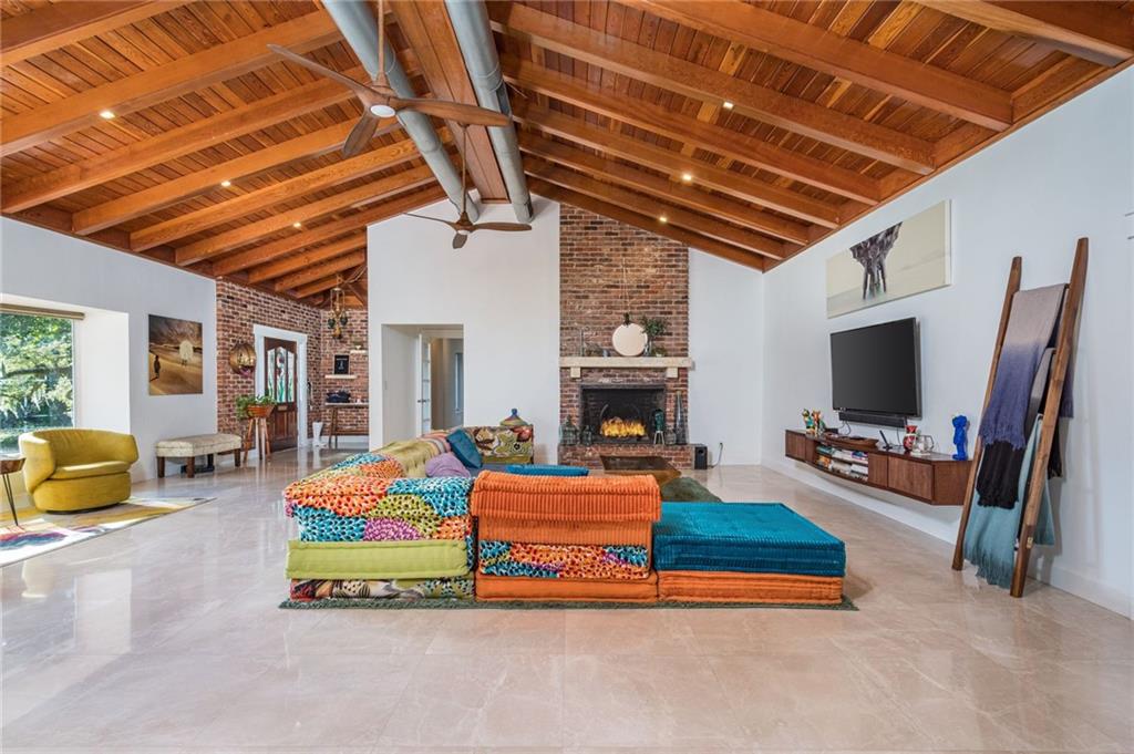 THE RIDGE AT LAUREL OAKS - Residential