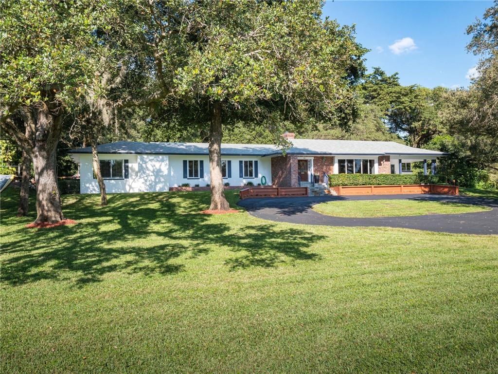THE RIDGE AT LAUREL OAKS - Residential