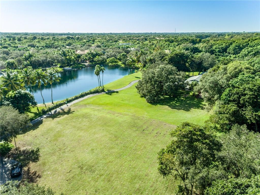 THE RIDGE AT LAUREL OAKS - Residential