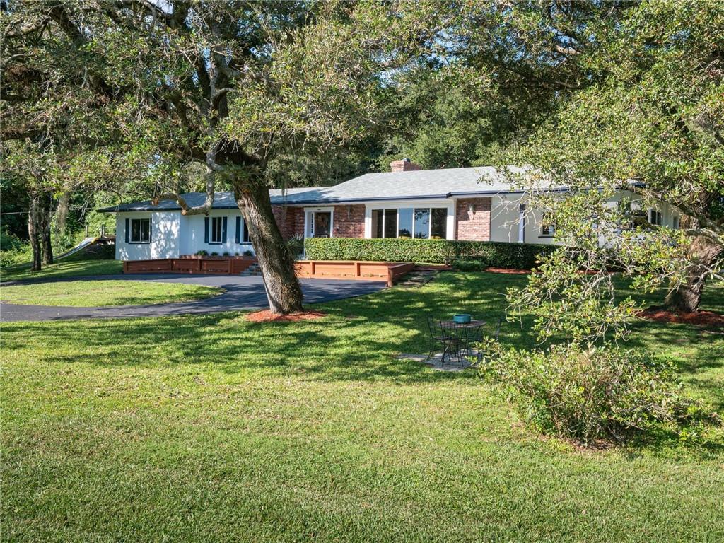 THE RIDGE AT LAUREL OAKS - Residential