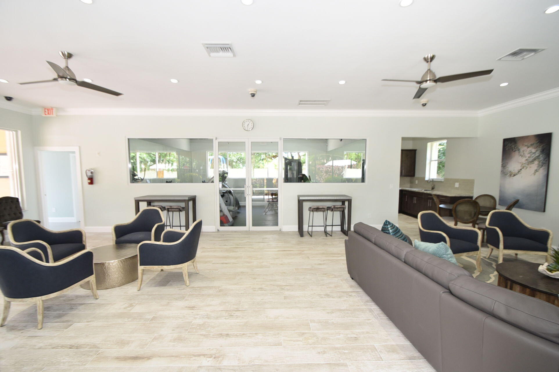 SYMPHONY BAY - Residential