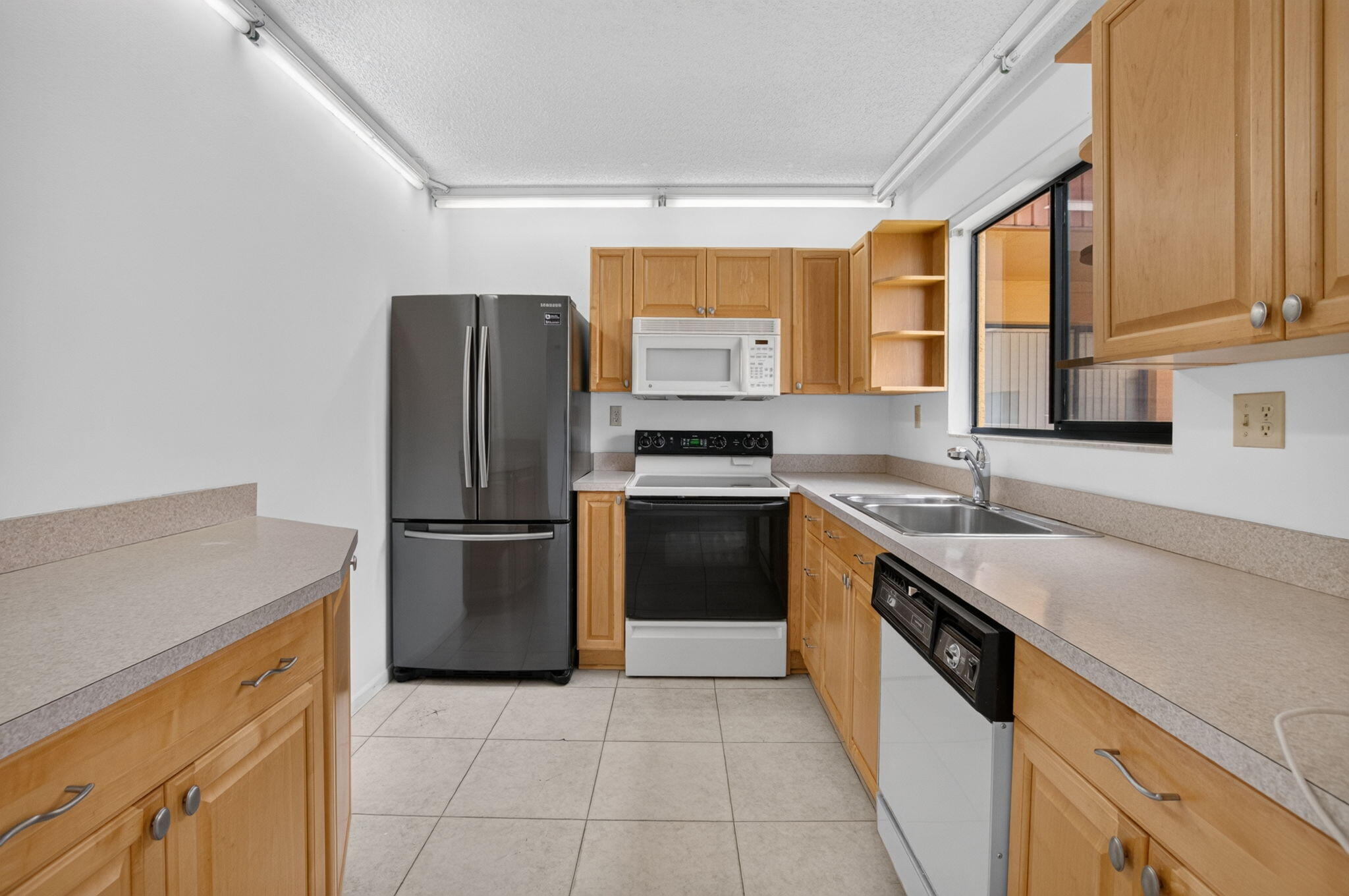 PEMBRIDGE A THRU I - Residential