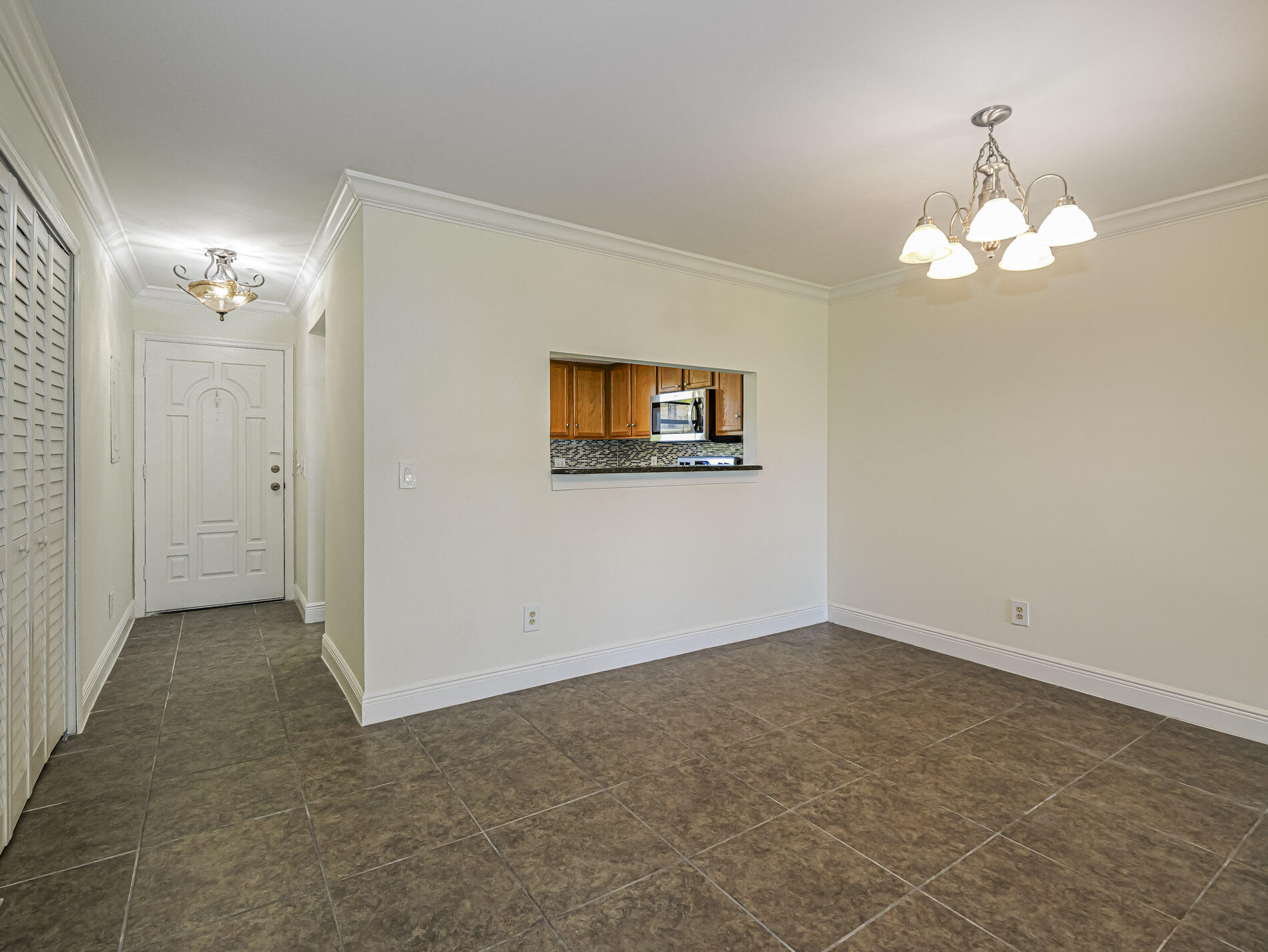 OAK PARK TERRACE UNITS 1-16 - Residential