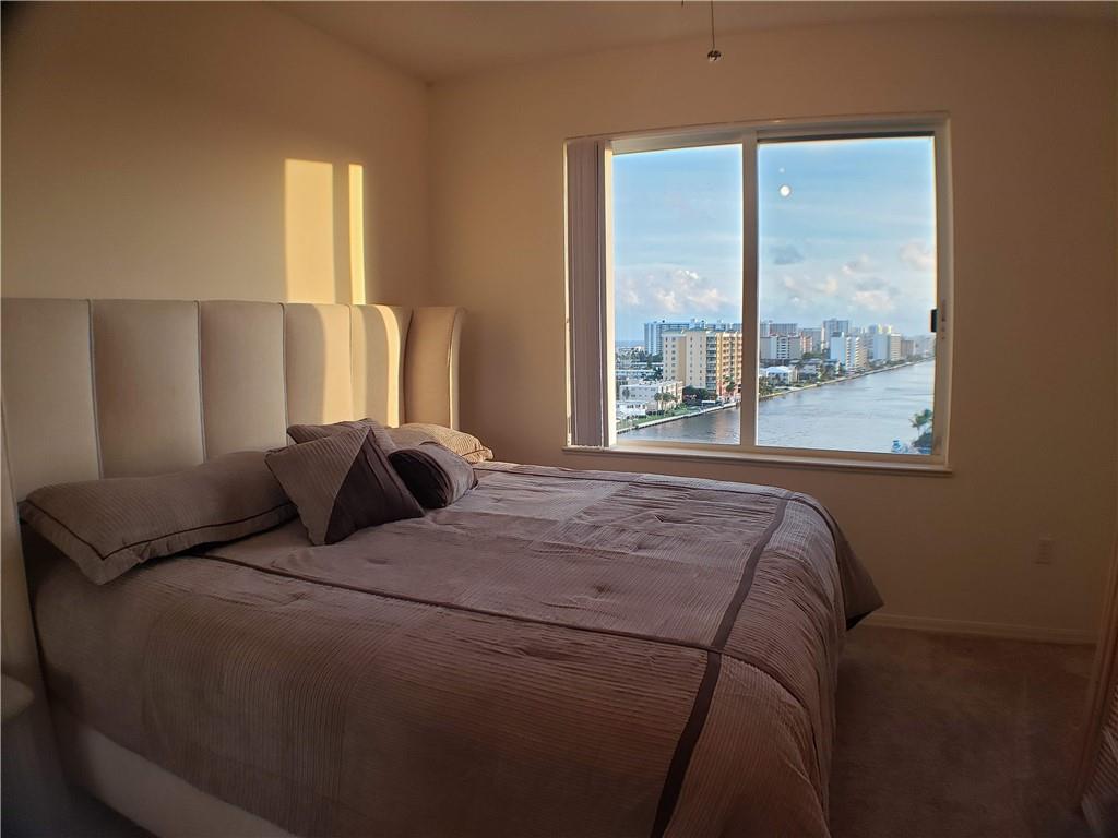 THE POINT - Residential