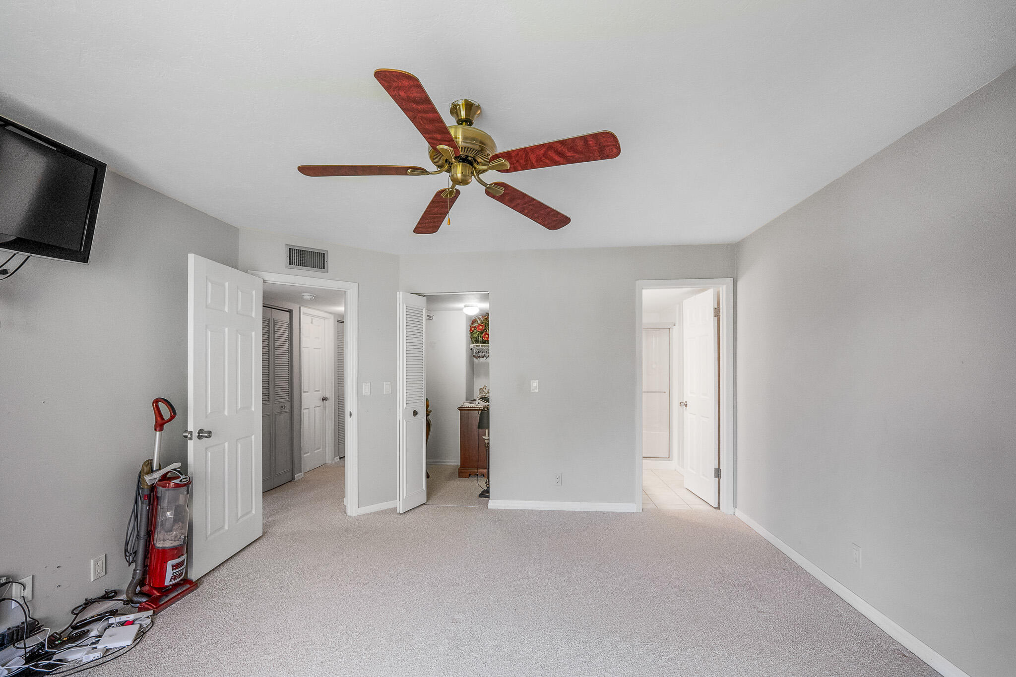 SOUTH RIVER VILLAGE CONDO - Residential Lease