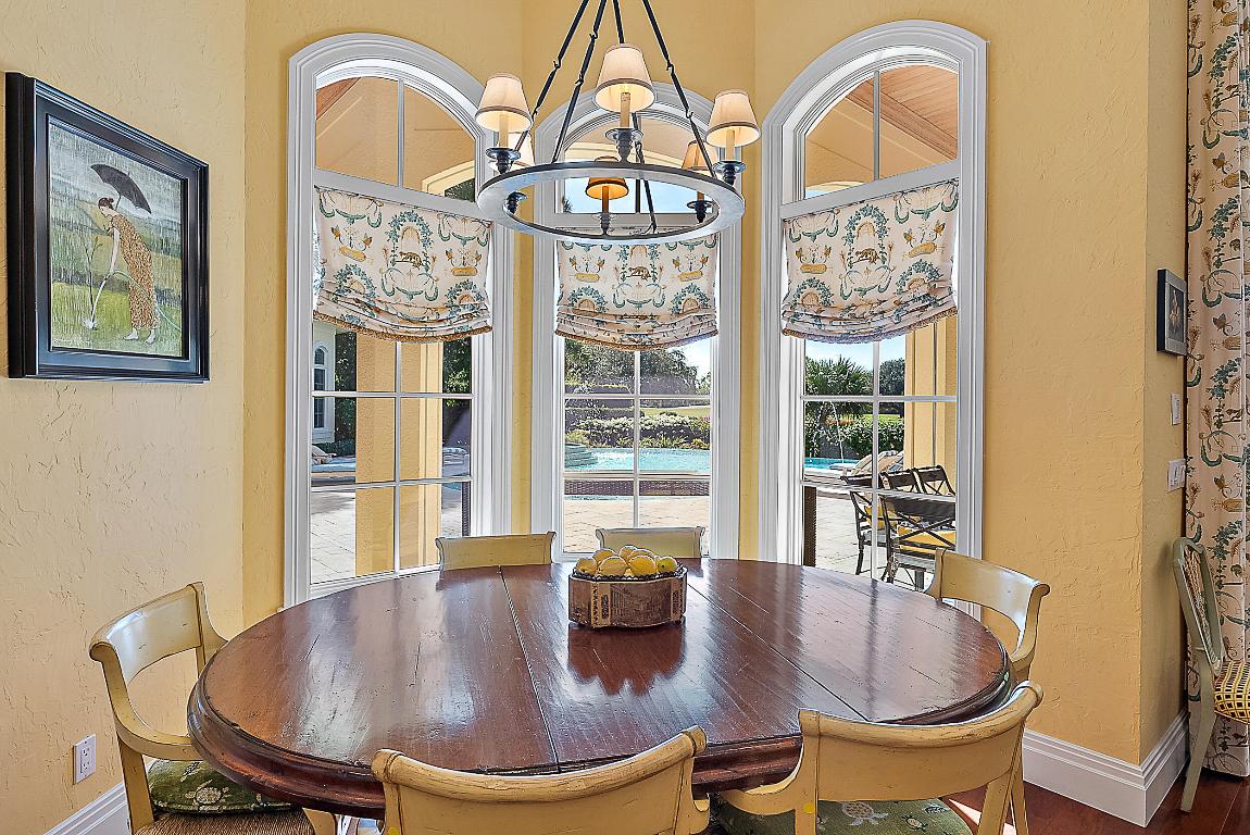 Jupiter Hills Village - Residential