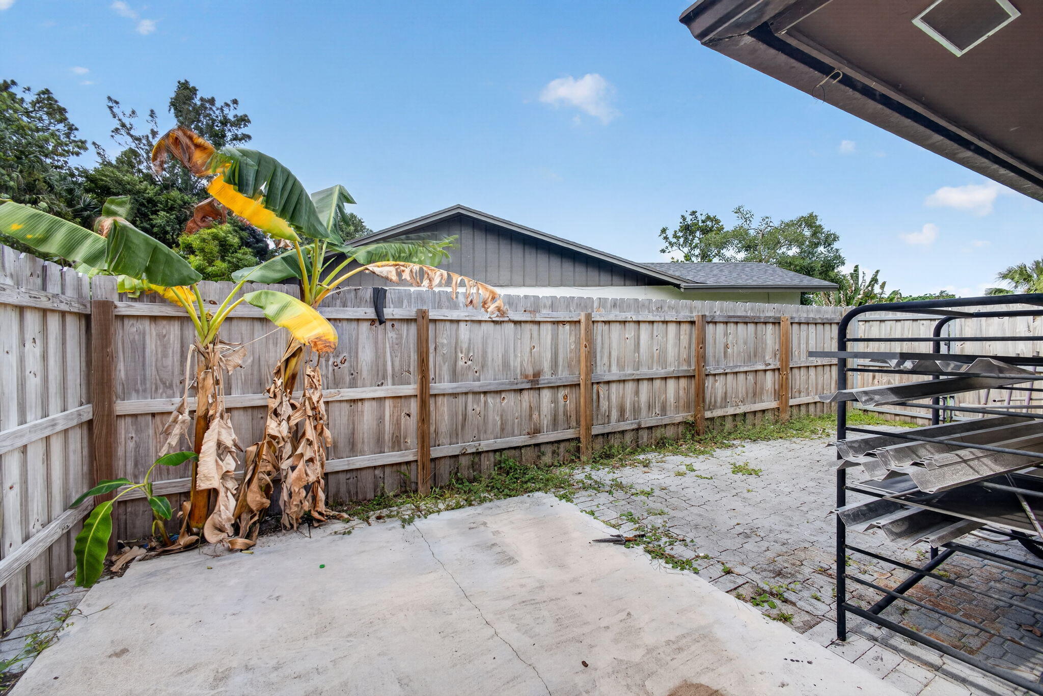 KING ARTHUR ESTATES - Residential Lease