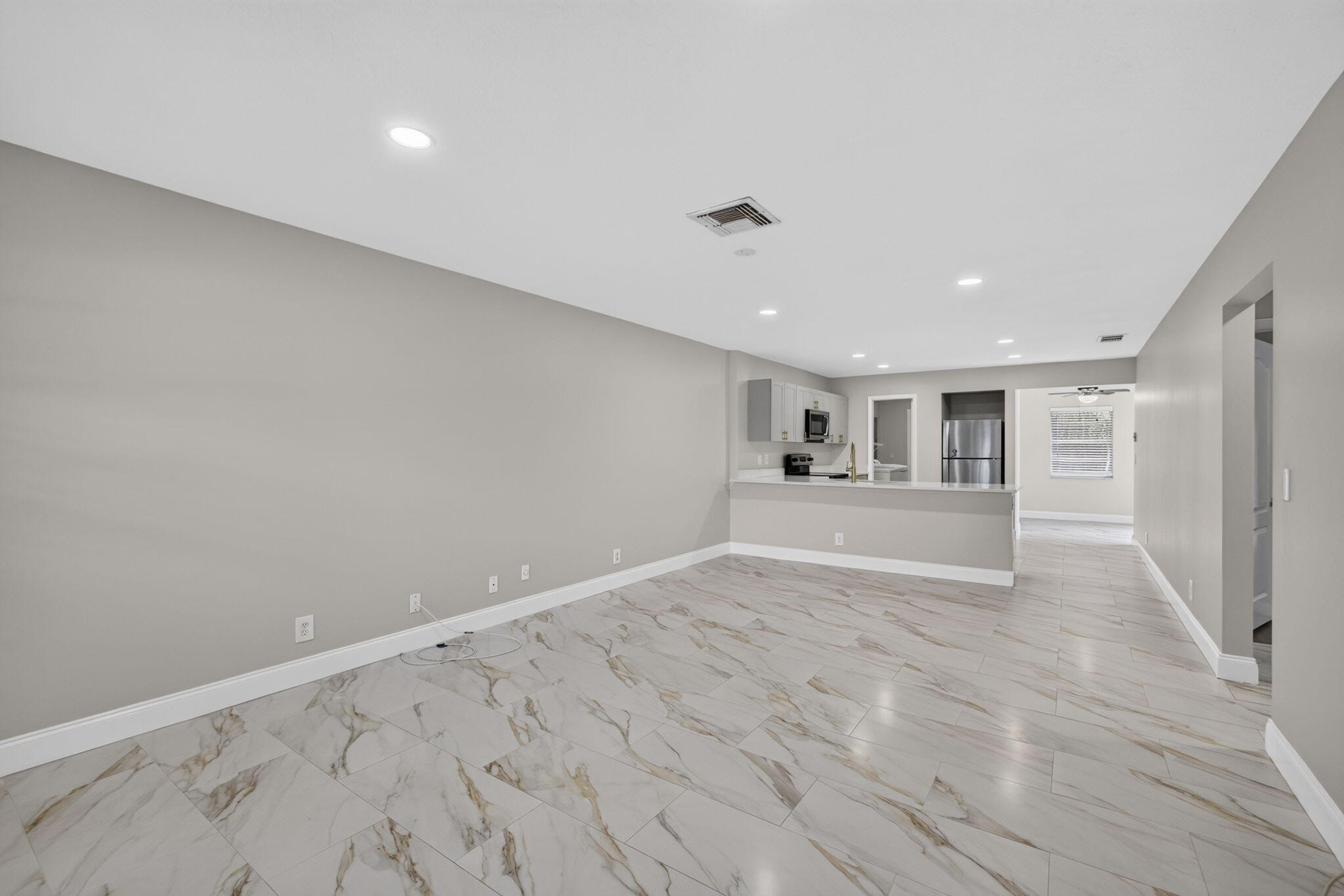 KING ARTHUR ESTATES - Residential Lease
