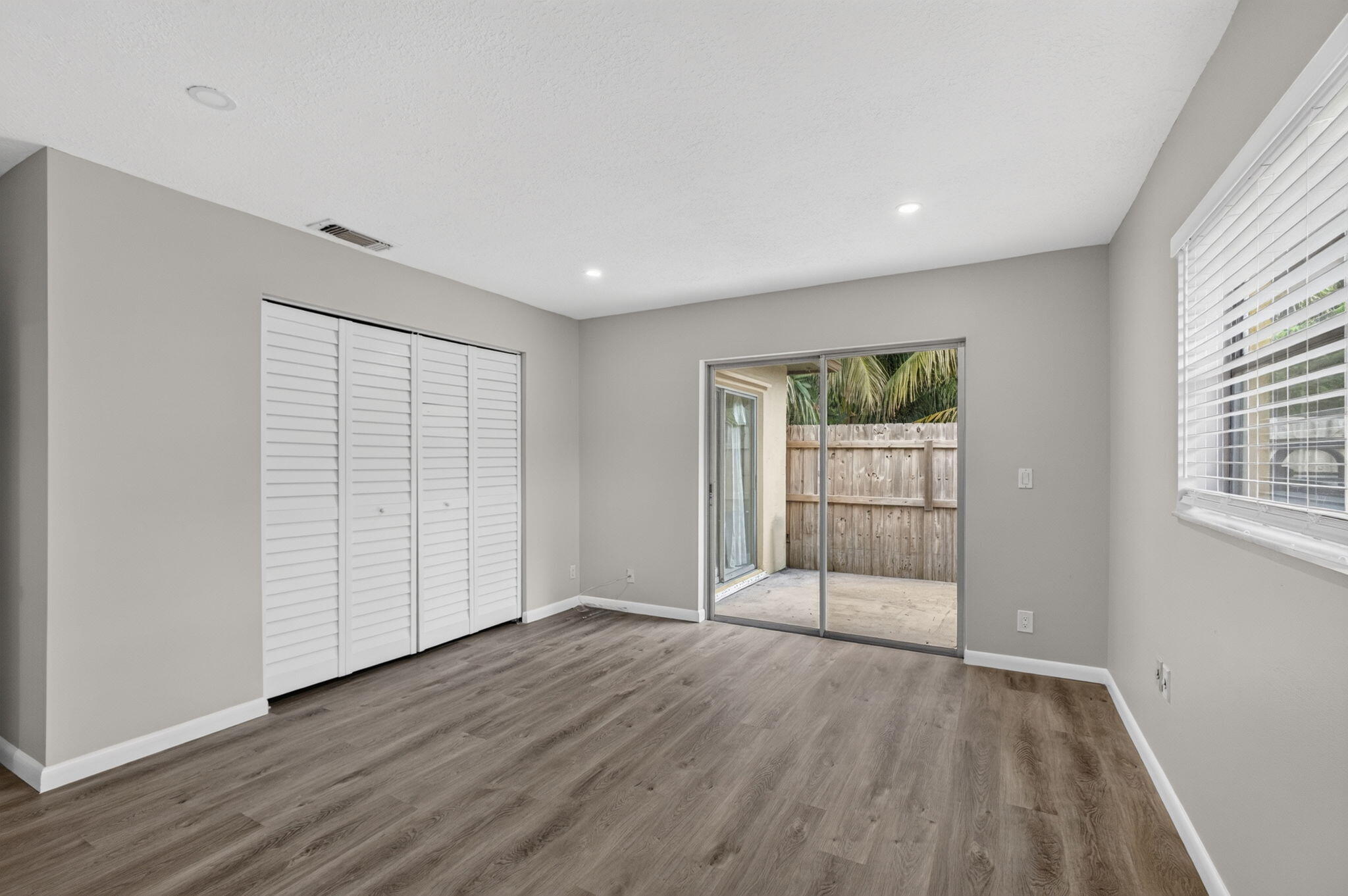 KING ARTHUR ESTATES - Residential Lease