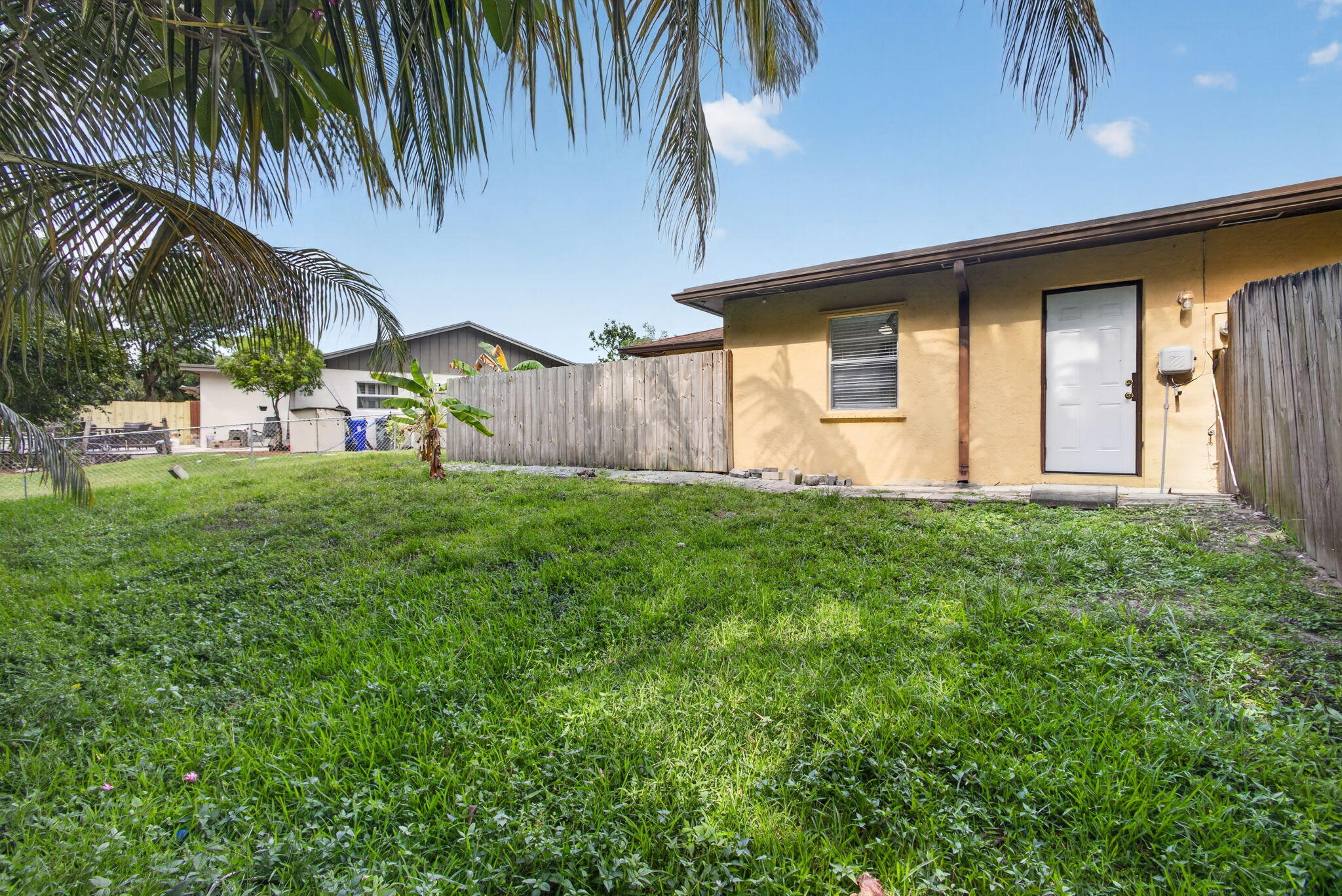 KING ARTHUR ESTATES - Residential Lease