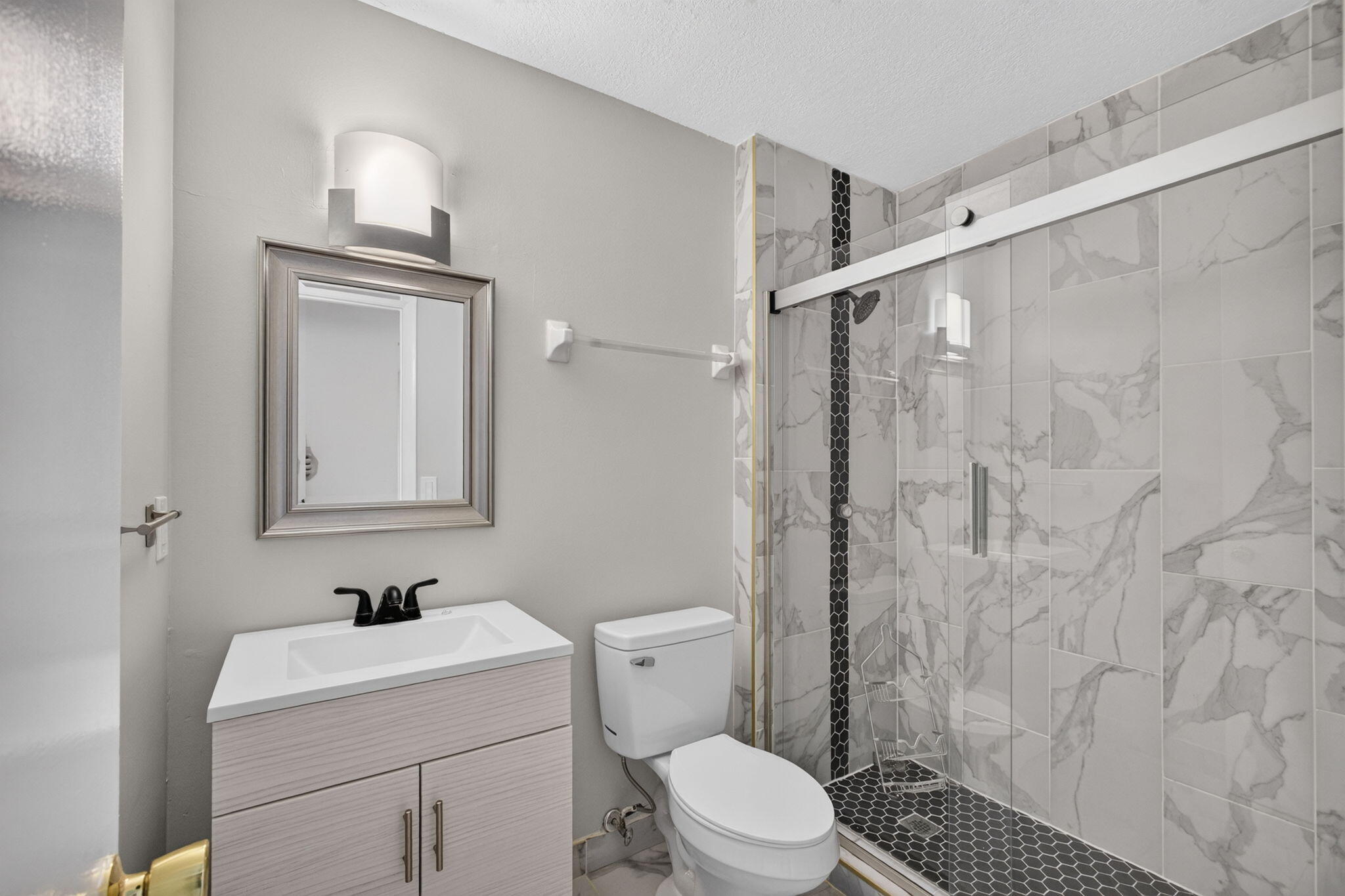 KING ARTHUR ESTATES - Residential Lease