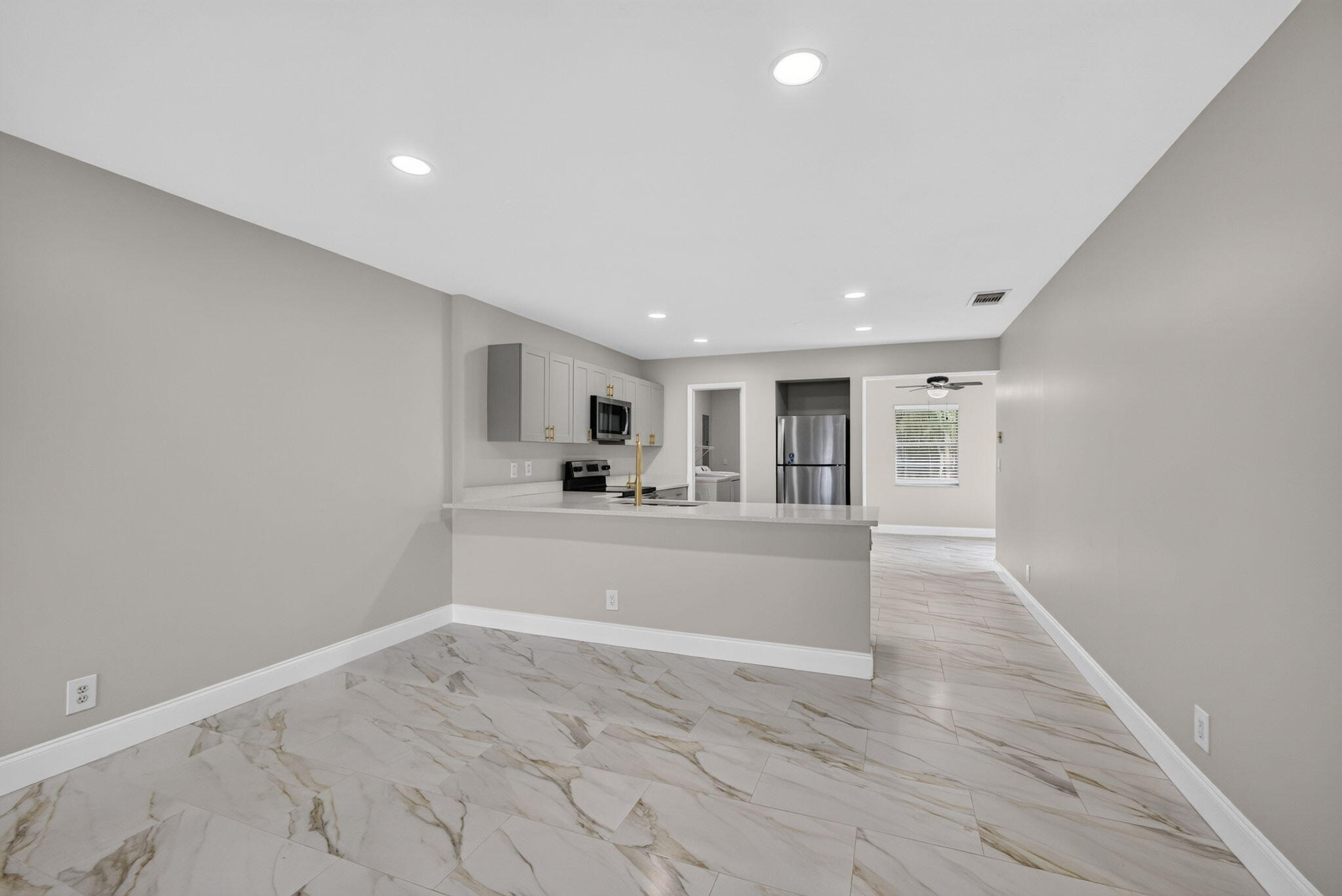 KING ARTHUR ESTATES - Residential Lease