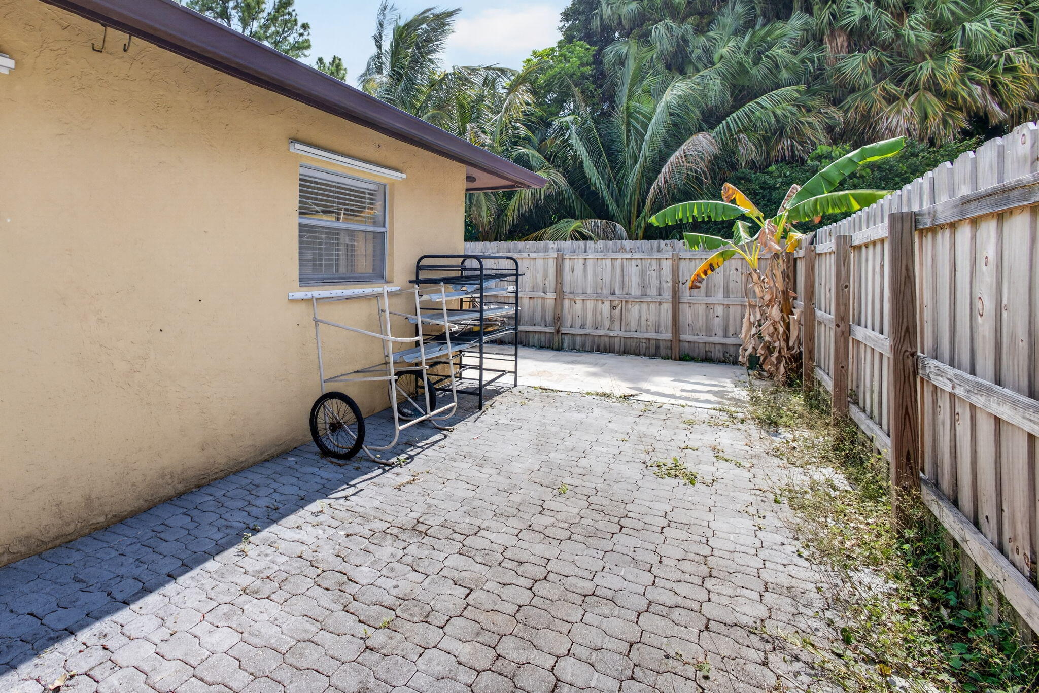 KING ARTHUR ESTATES - Residential Lease