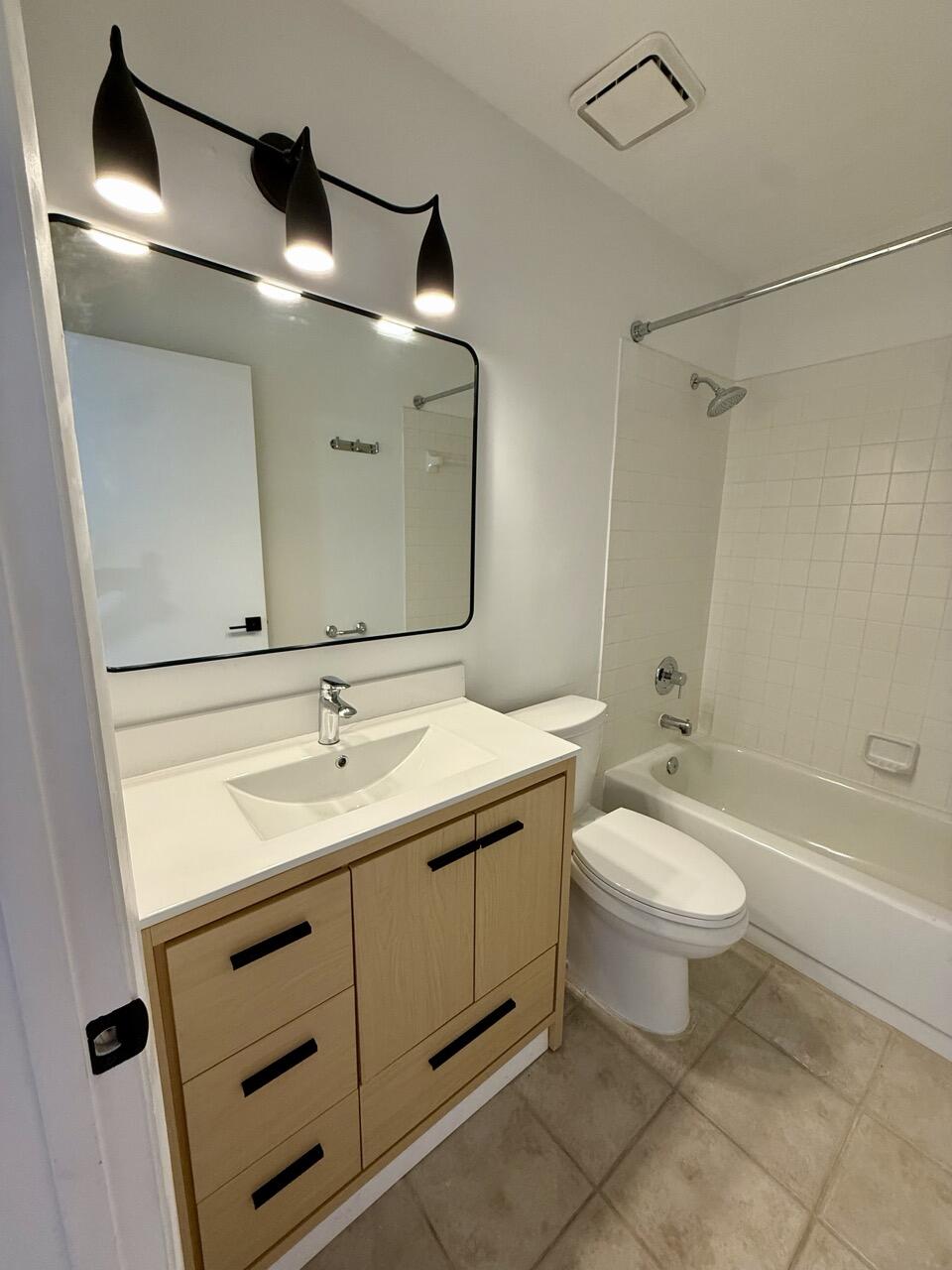 CANALAKE REPLAT - Residential Lease