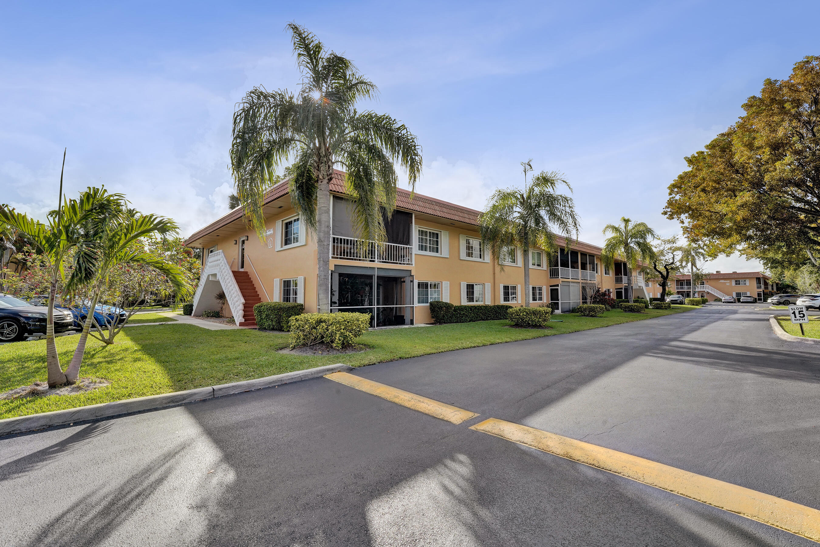MANOR GROVE VILLAGE FOUR CONDO - Residential