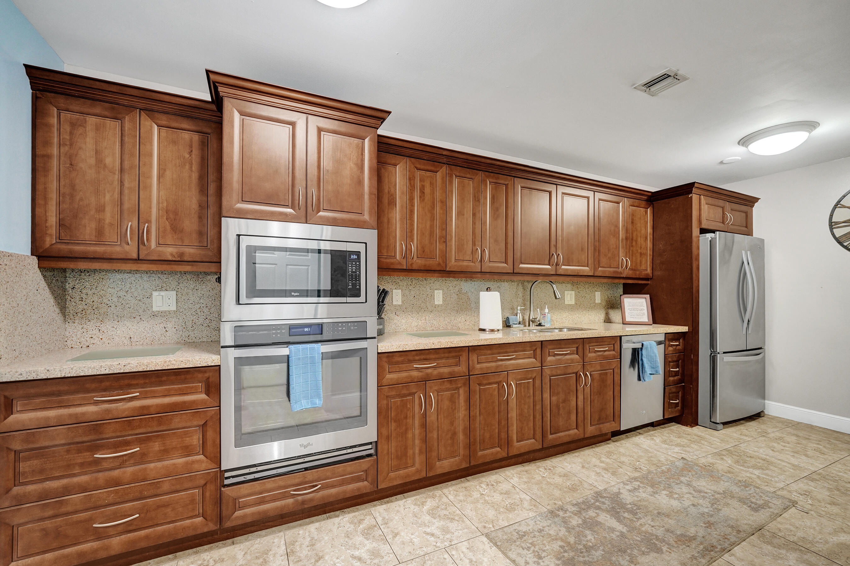 MANOR GROVE VILLAGE FOUR CONDO - Residential