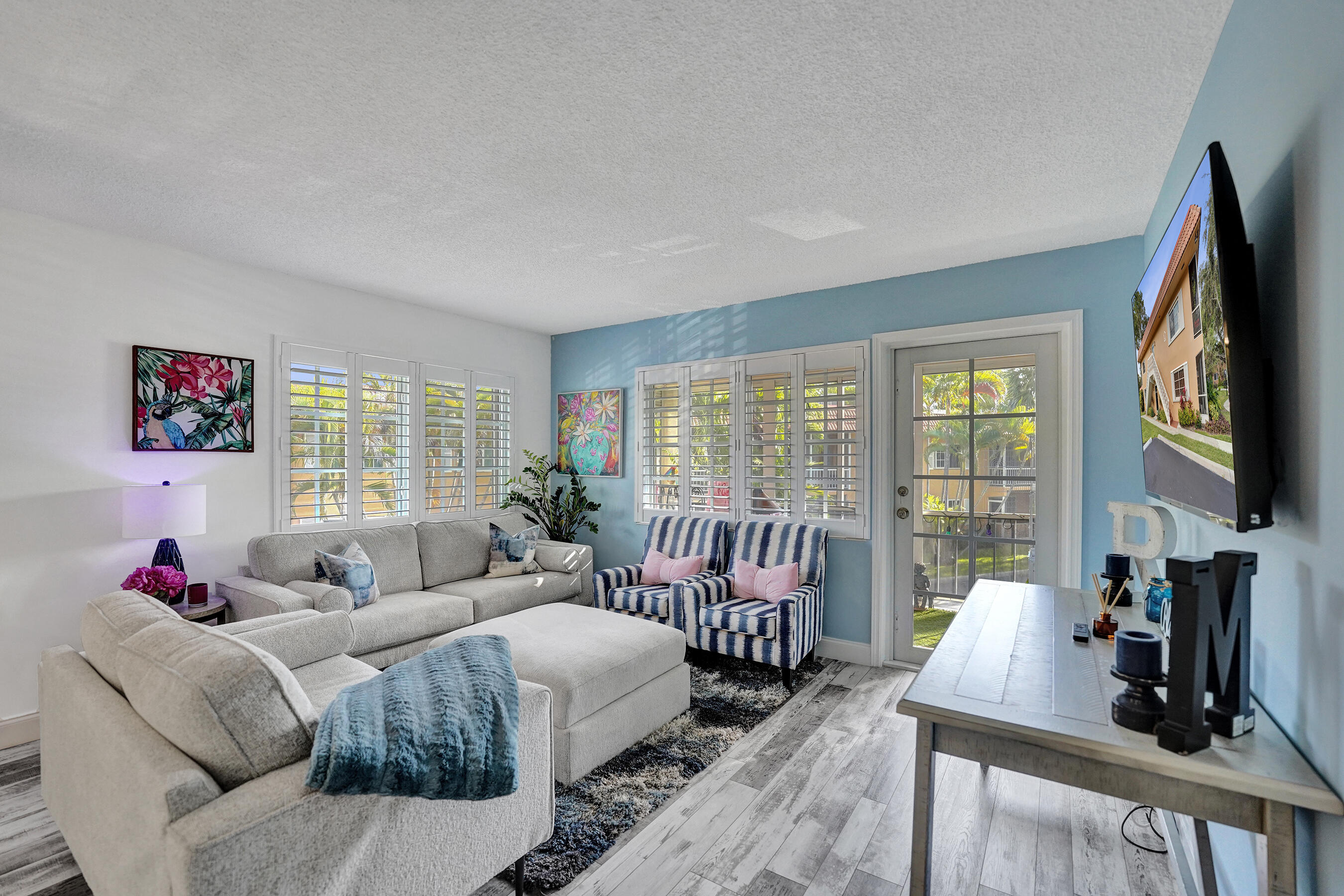 MANOR GROVE VILLAGE FOUR CONDO - Residential