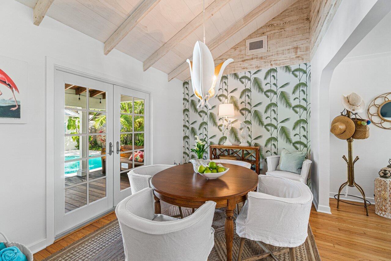 LAKE WORTH TOWN OF - Residential