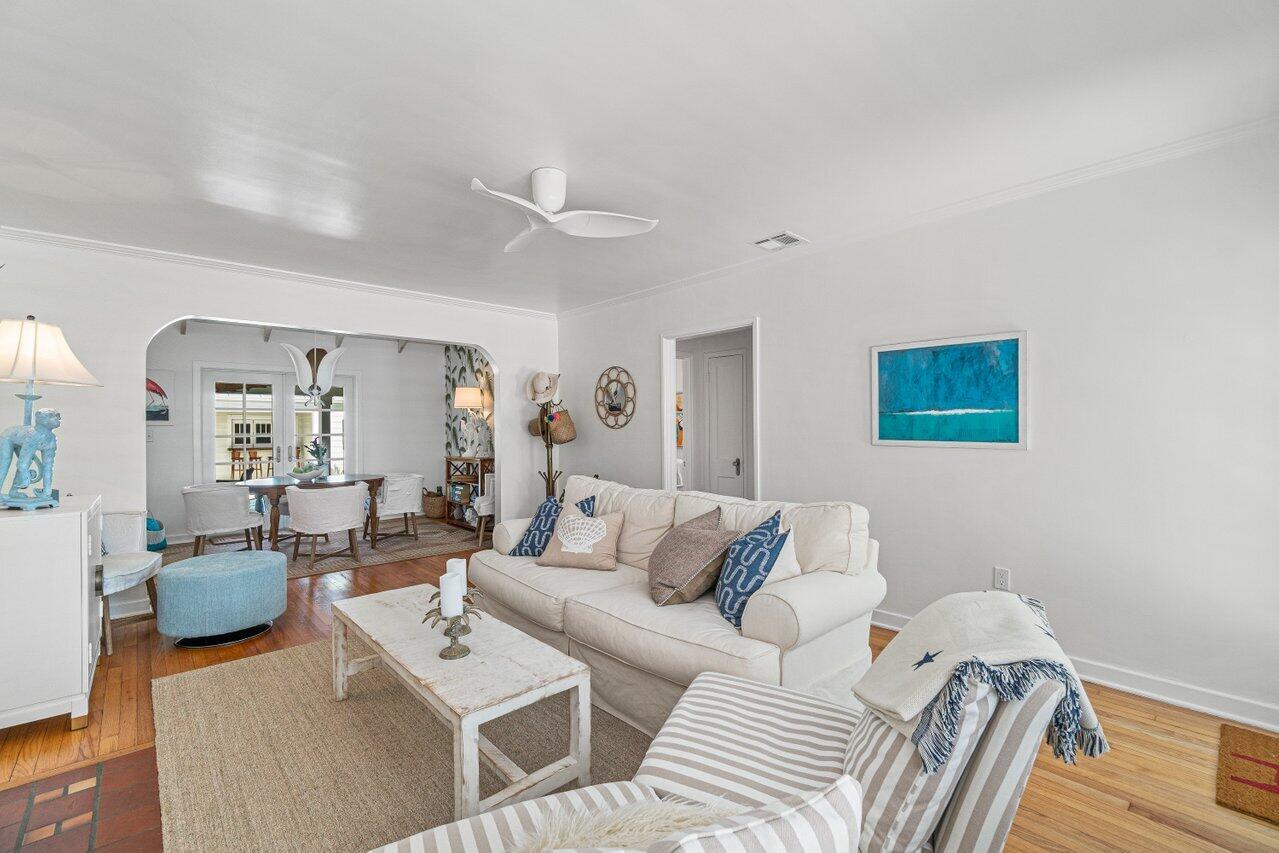 LAKE WORTH TOWN OF - Residential