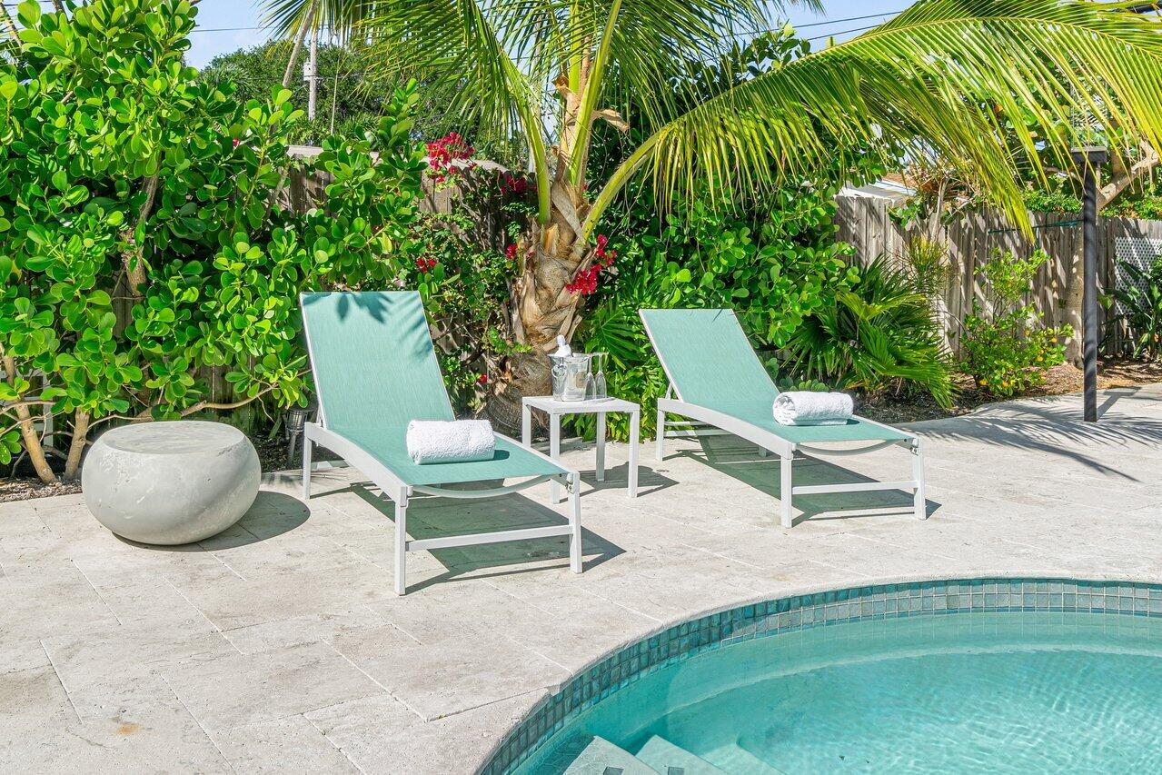 LAKE WORTH TOWN OF - Residential