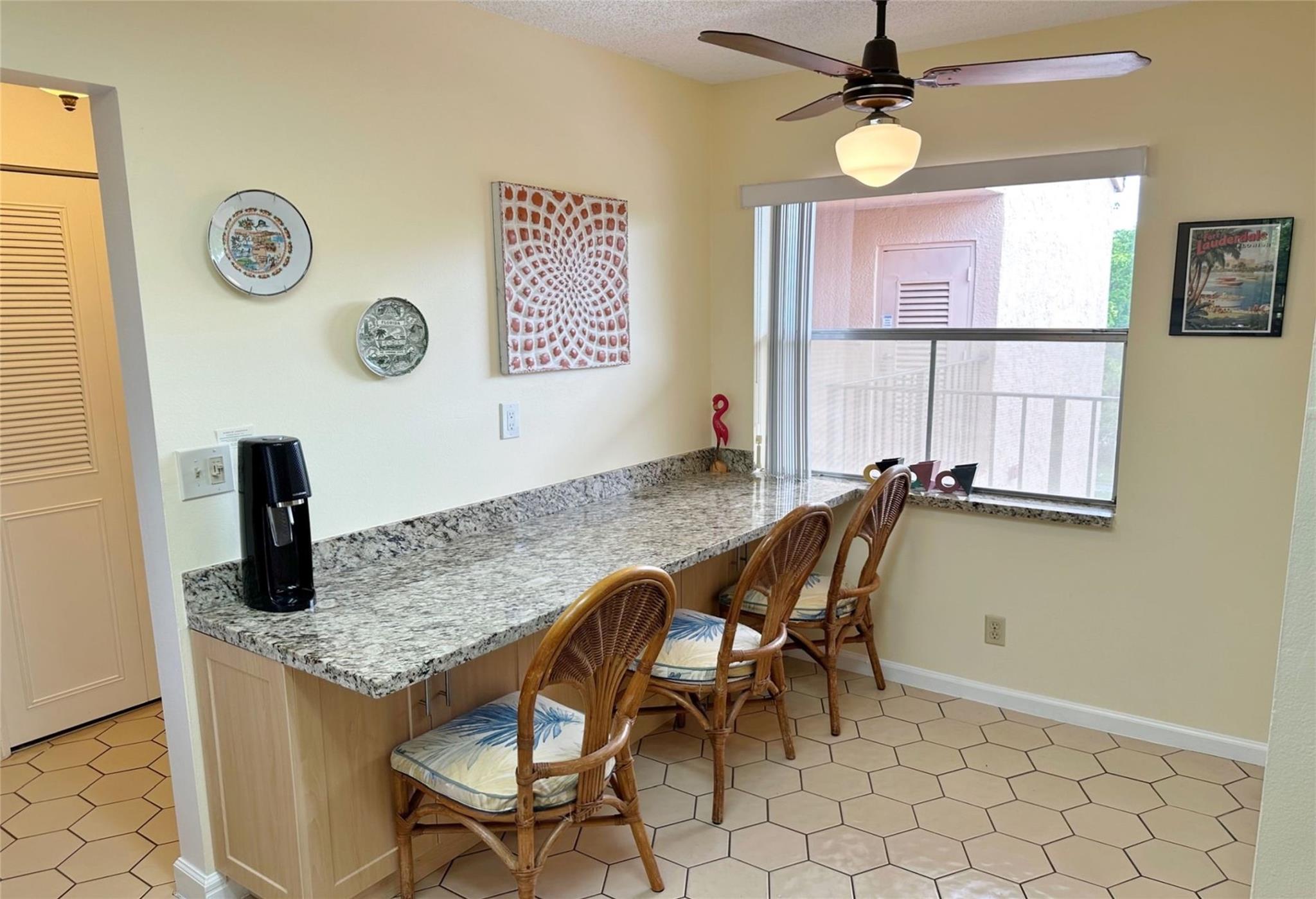 Palm Lakes - Residential