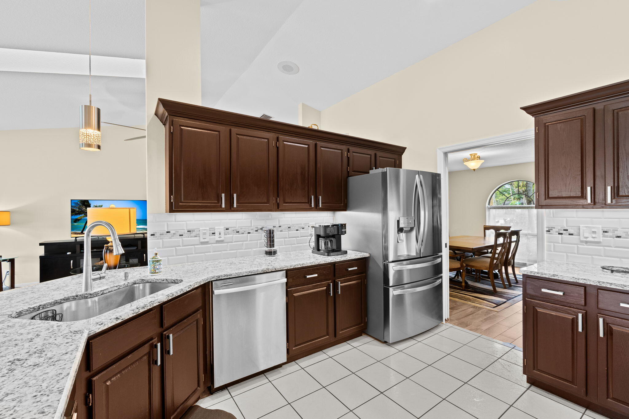 SUGAR POND MANOR OF WELLINGTON - Residential Lease
