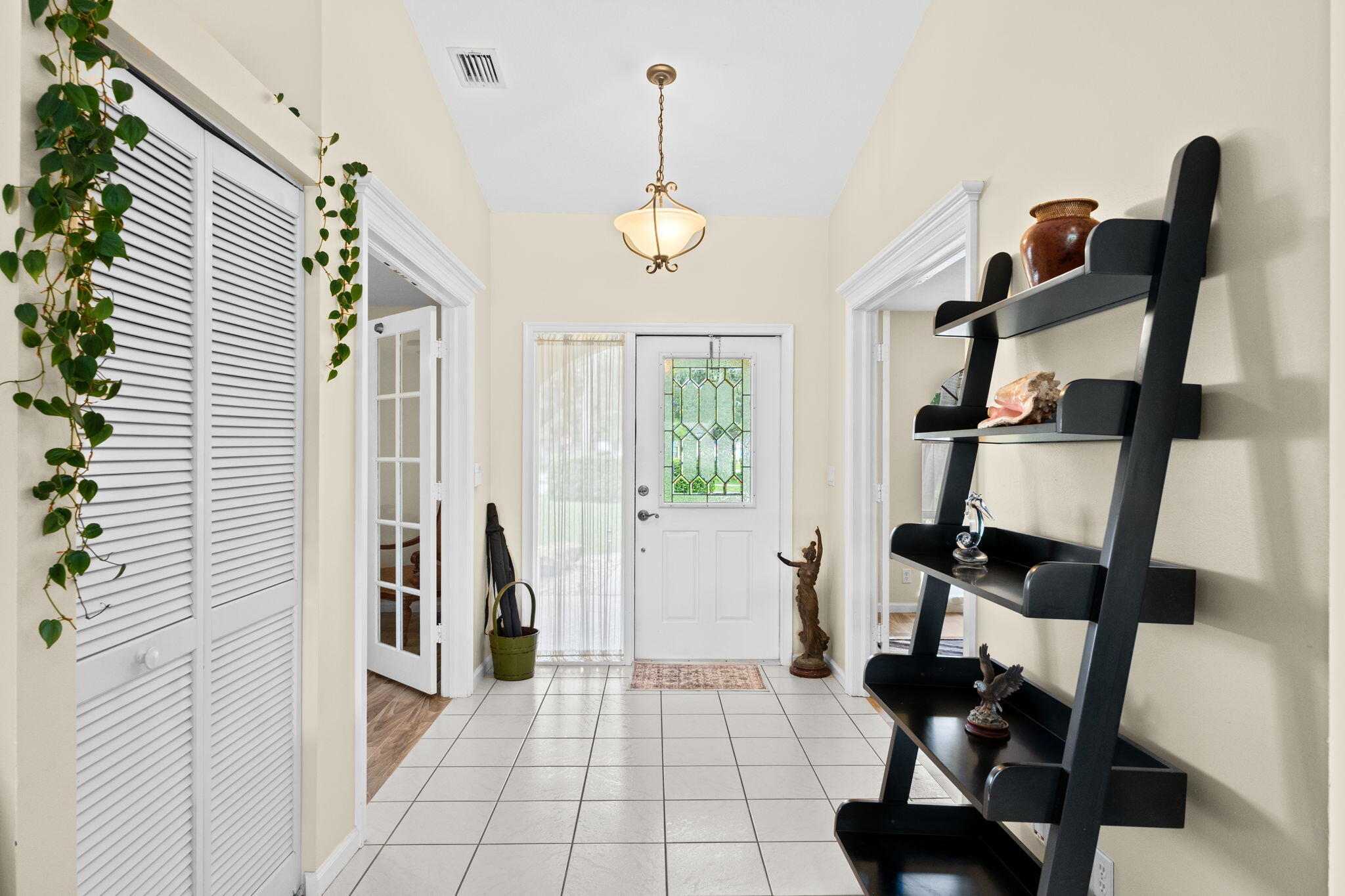 SUGAR POND MANOR OF WELLINGTON - Residential Lease