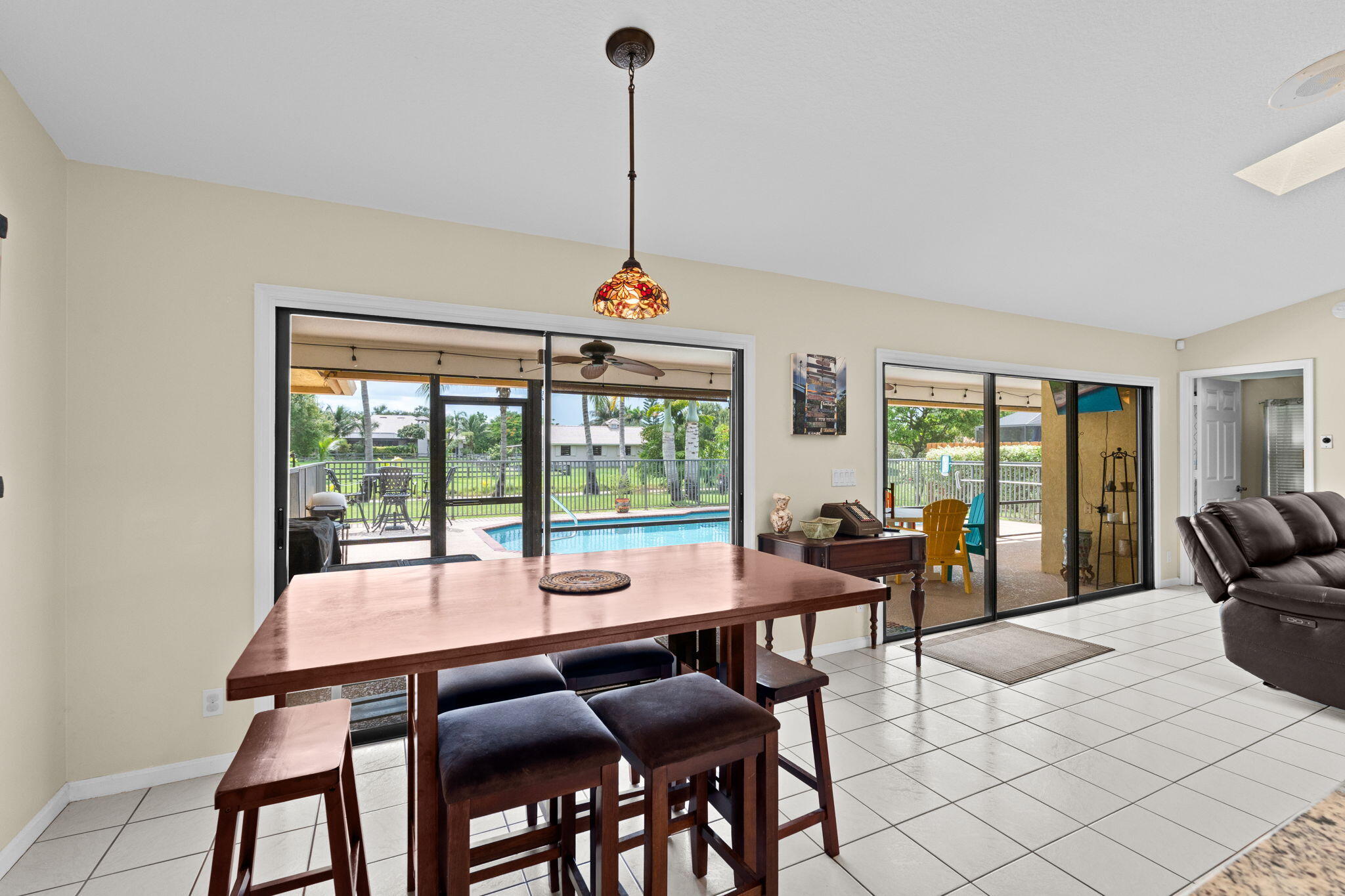 SUGAR POND MANOR OF WELLINGTON - Residential Lease