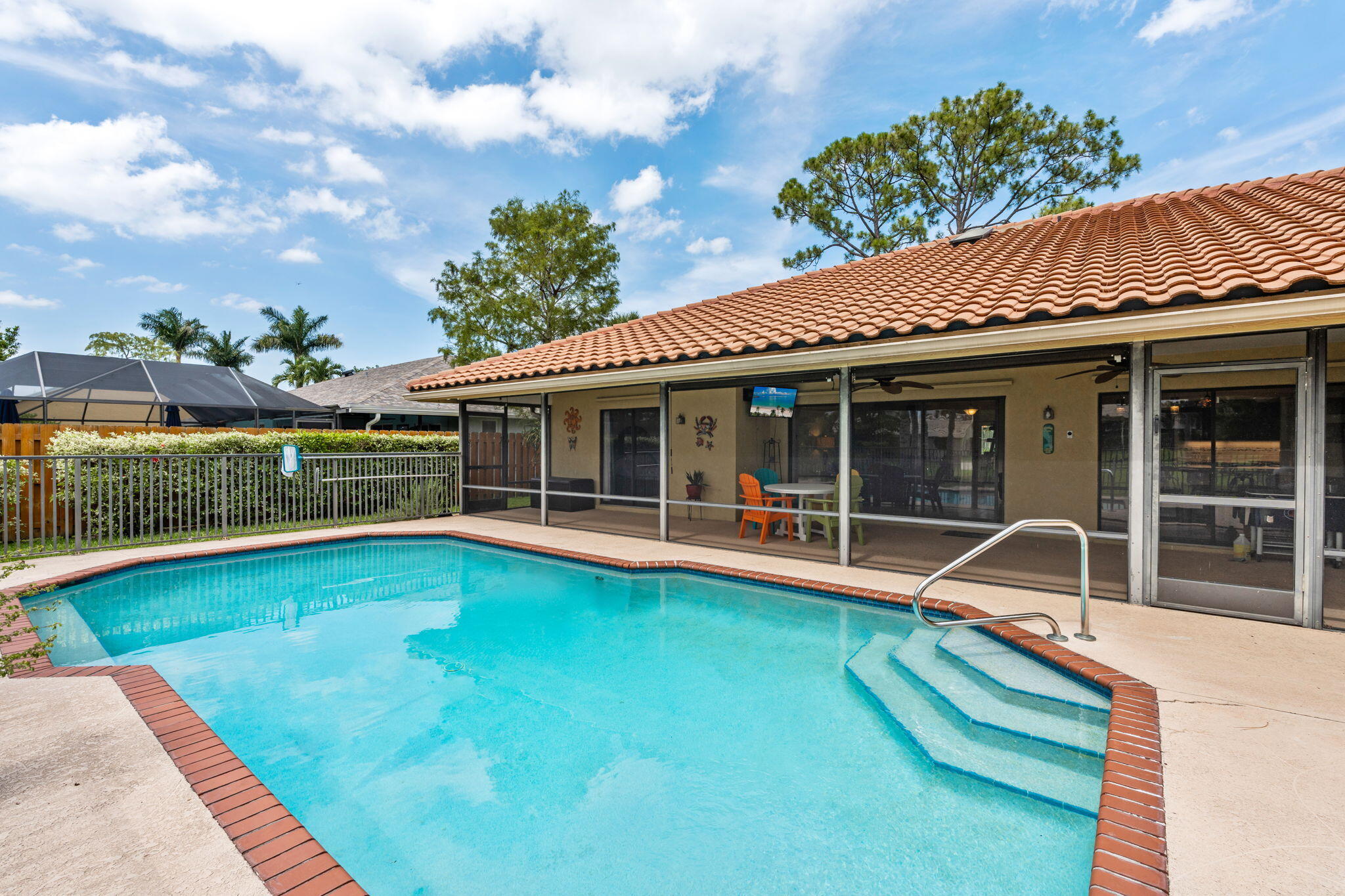 SUGAR POND MANOR OF WELLINGTON - Residential Lease
