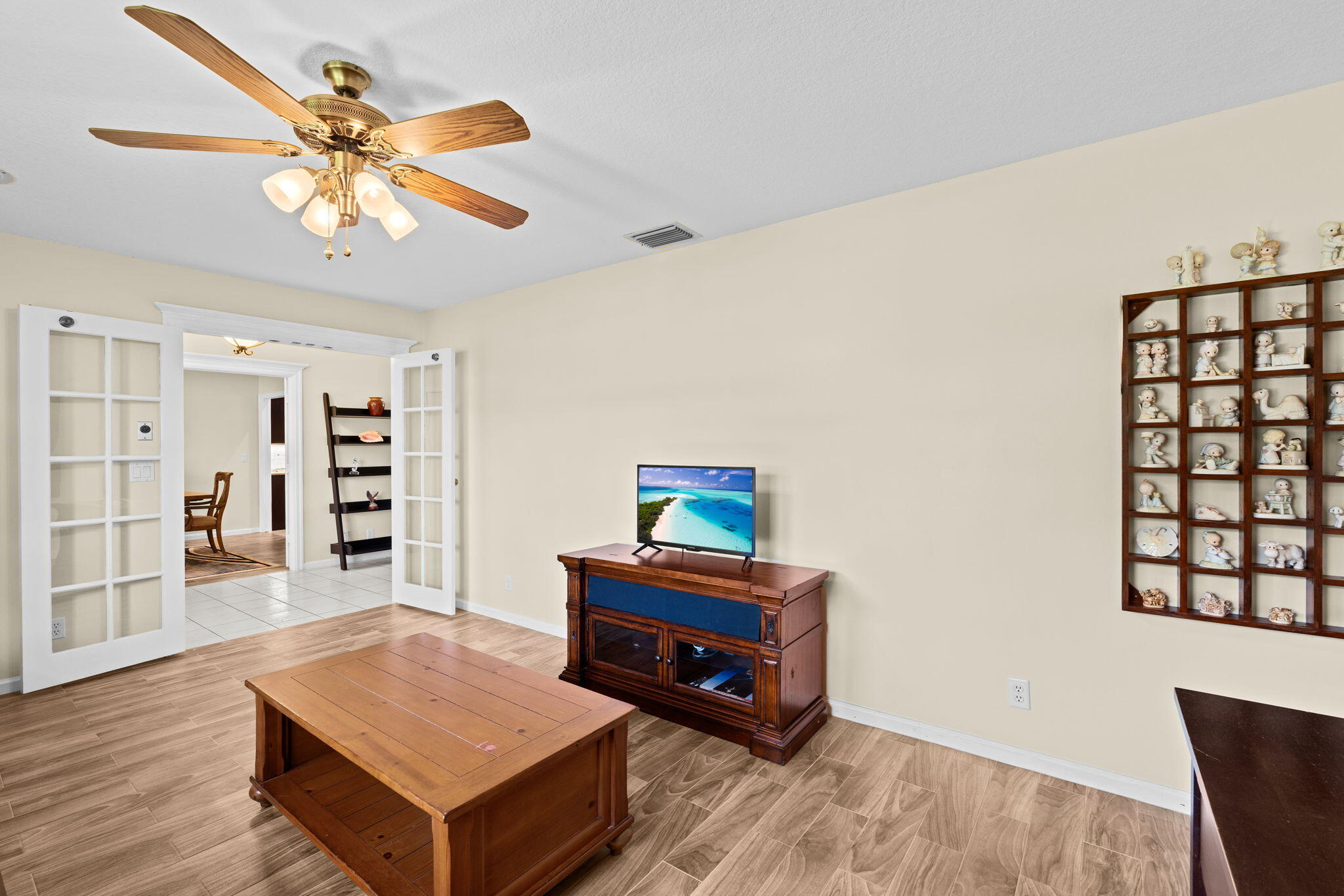 SUGAR POND MANOR OF WELLINGTON - Residential Lease