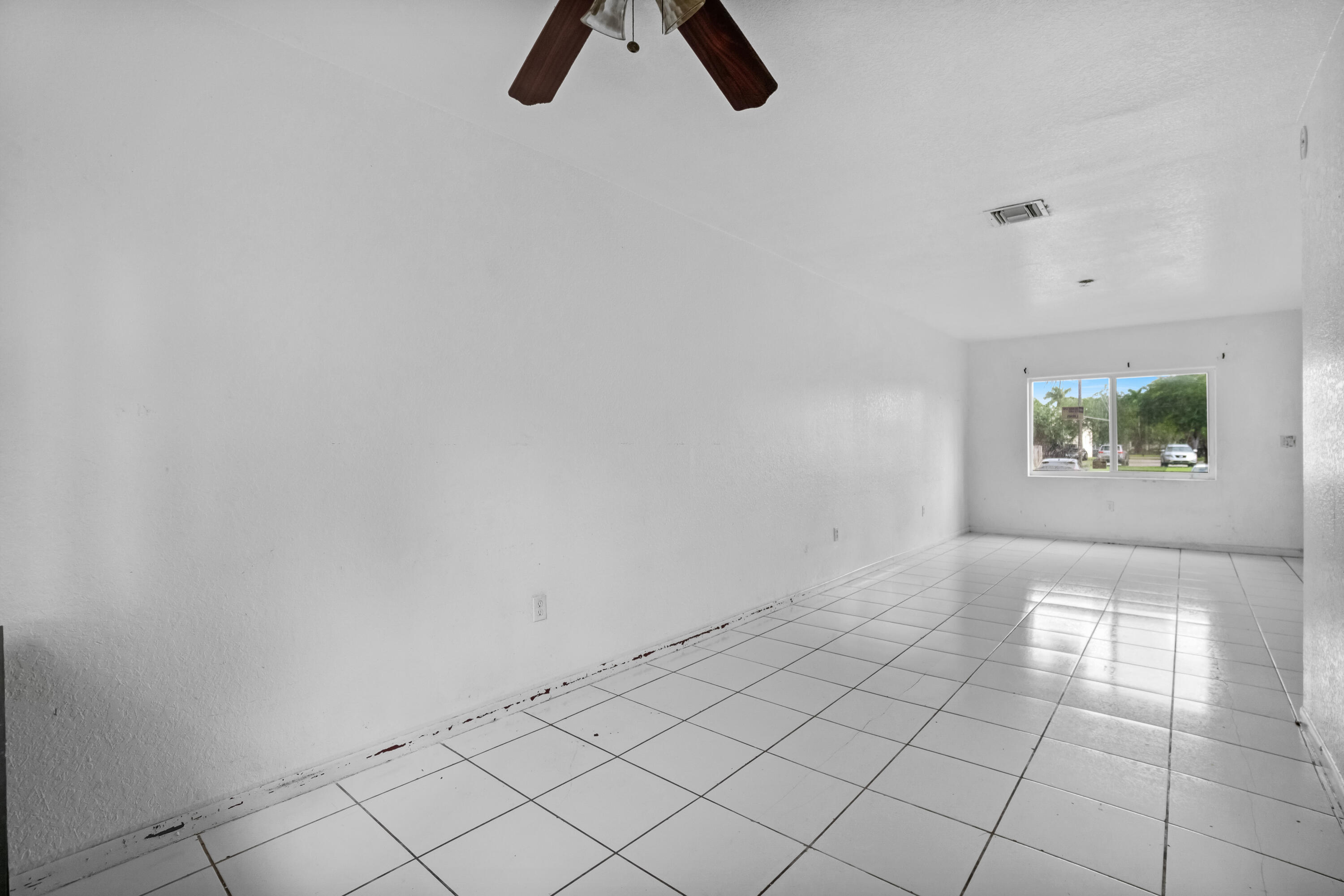 SUNSET PALM VILLAS CONDO - Residential