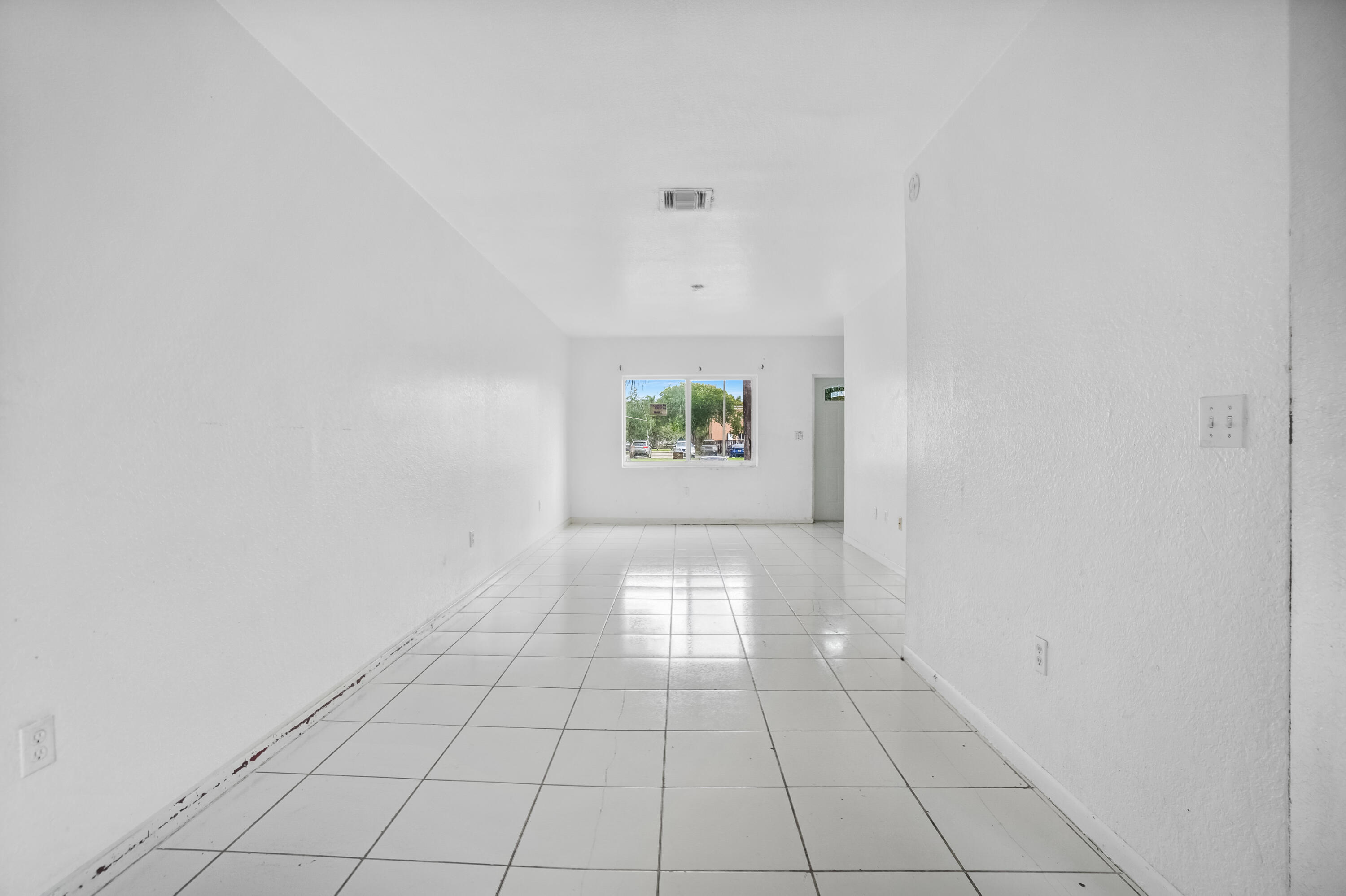 SUNSET PALM VILLAS CONDO - Residential