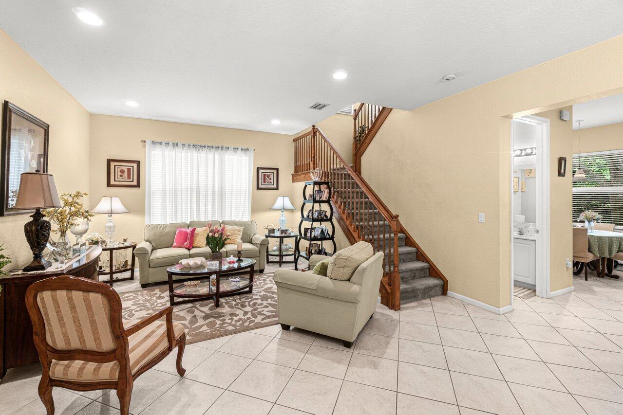 GREYSTONE - Residential