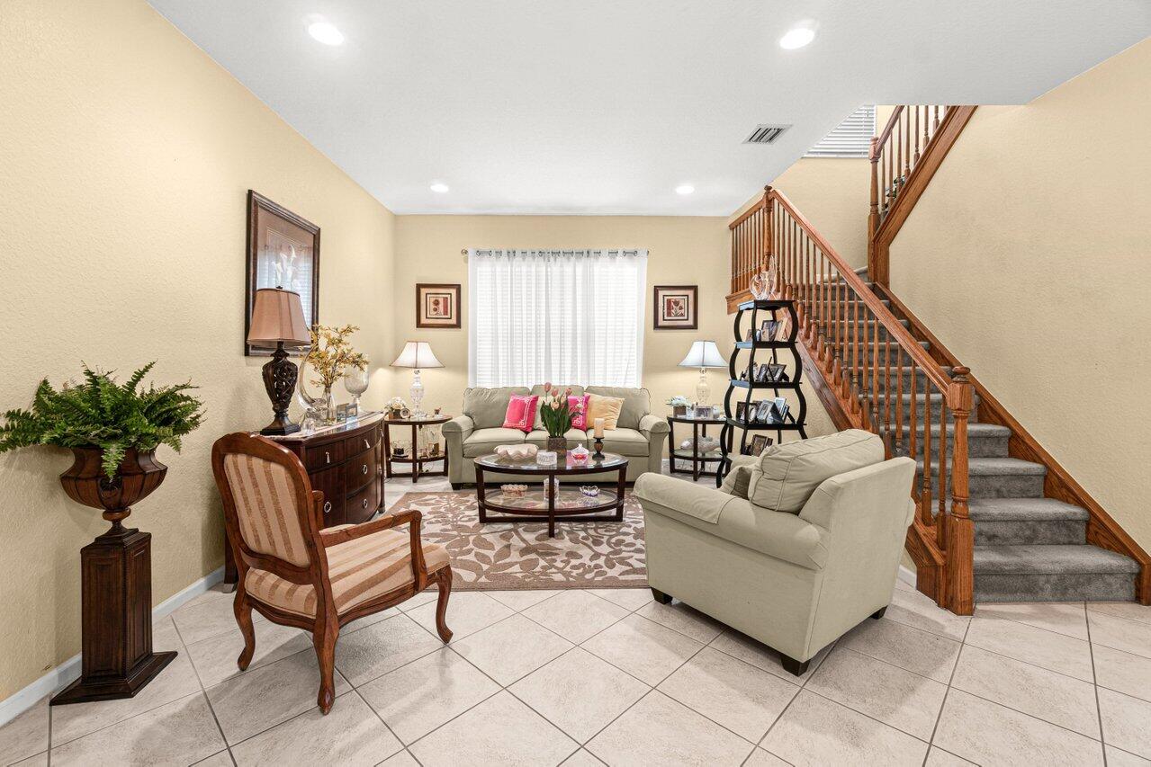 GREYSTONE - Residential