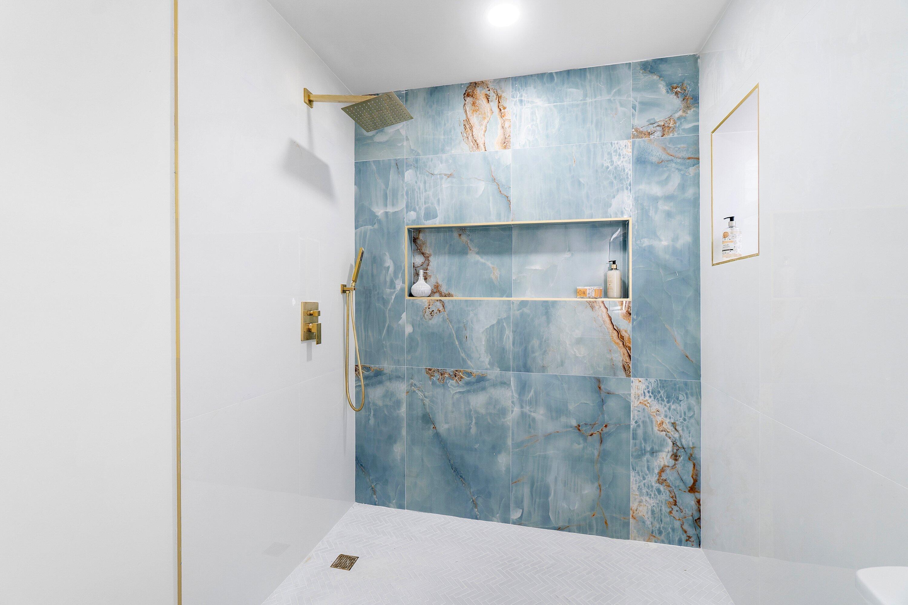DELRAY GARDEN ESTATES - Residential