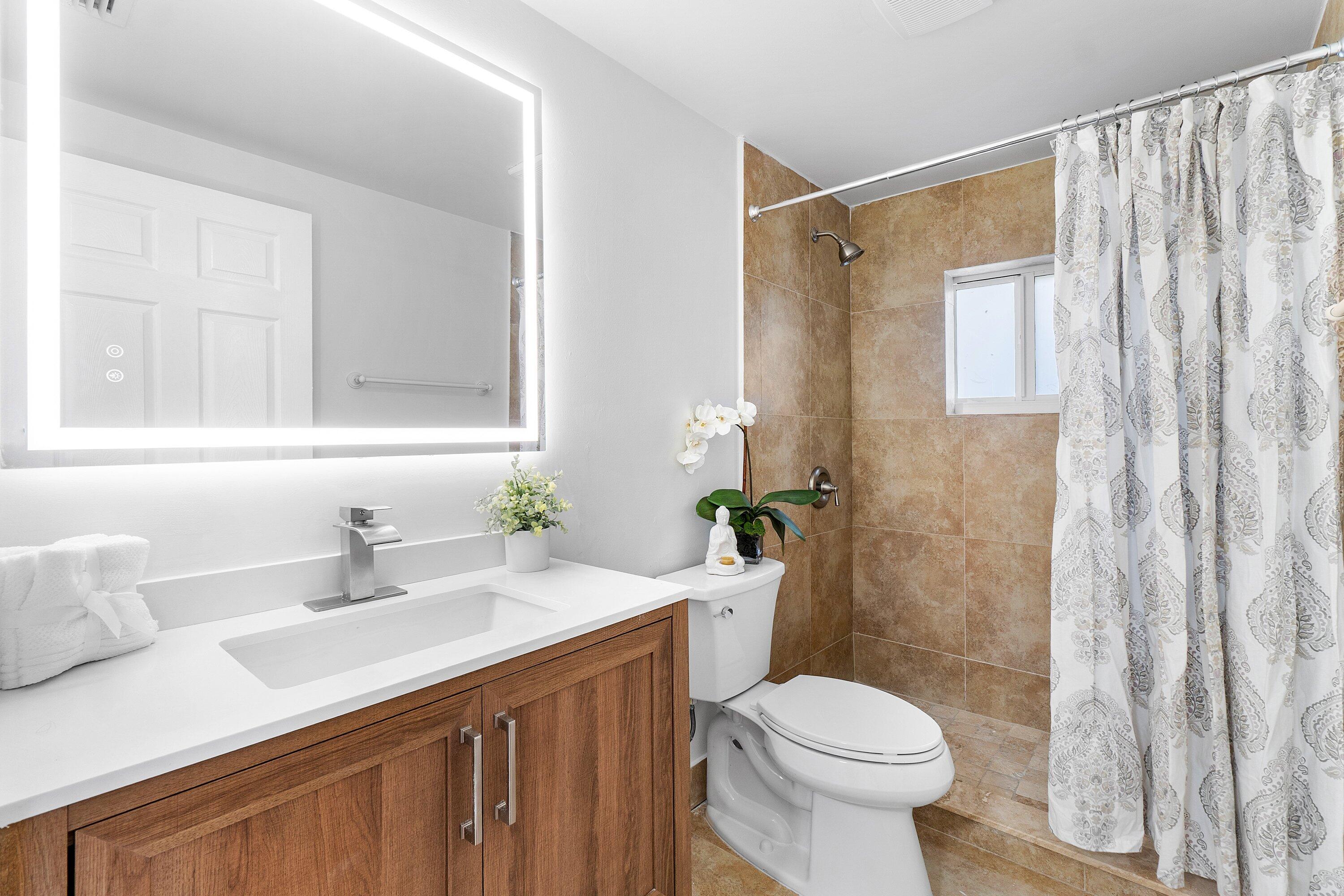 DELRAY GARDEN ESTATES - Residential