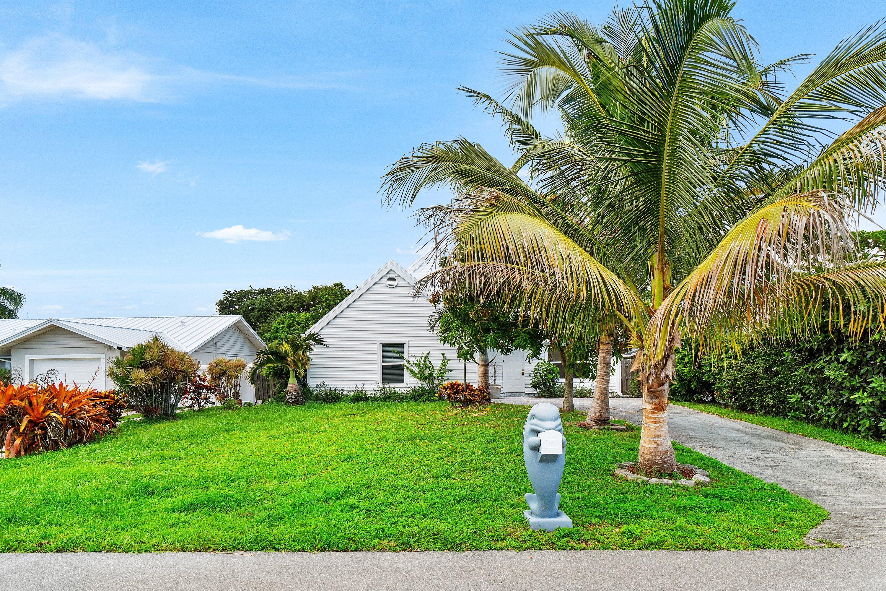 DELRAY GARDEN ESTATES - Residential