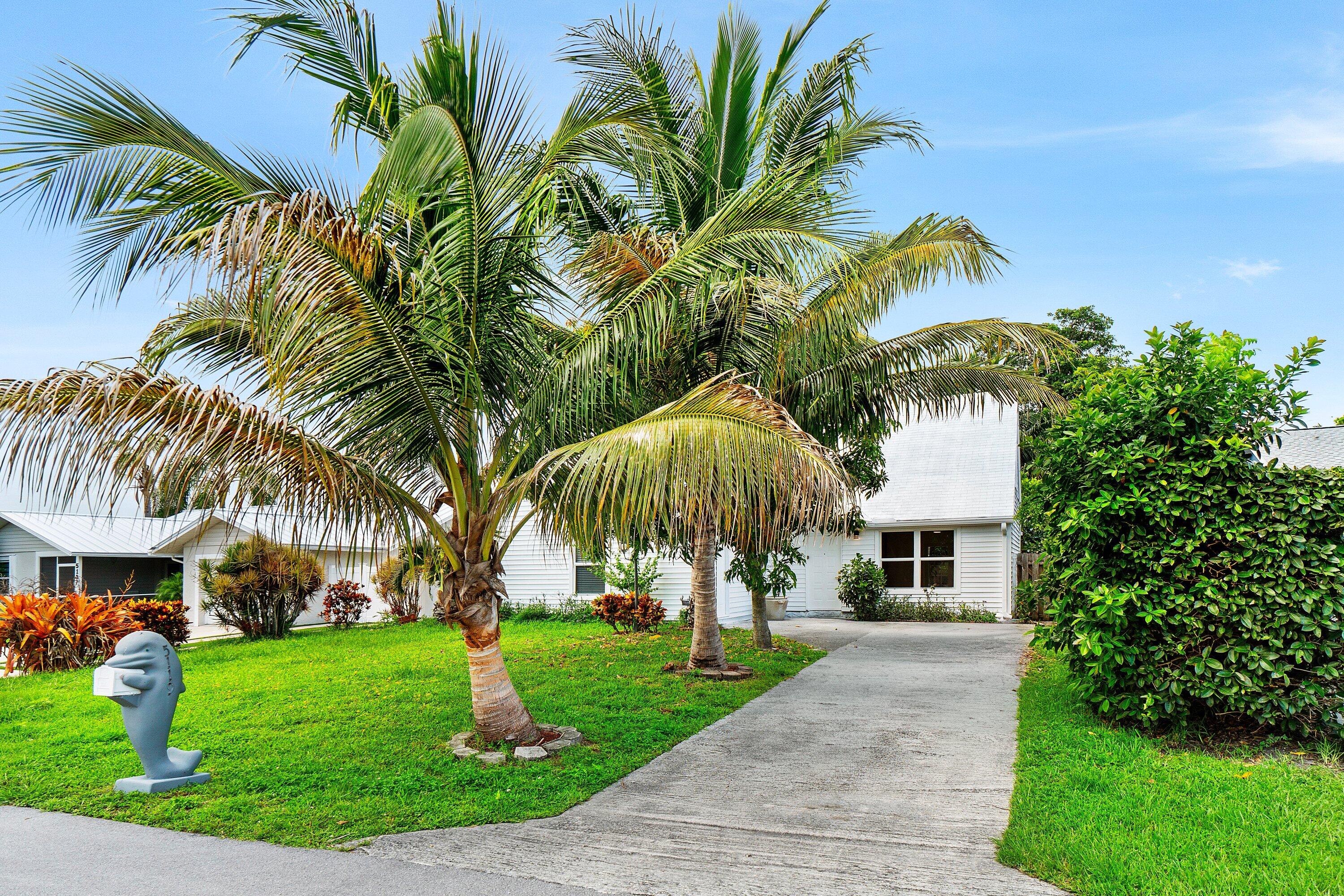 DELRAY GARDEN ESTATES - Residential