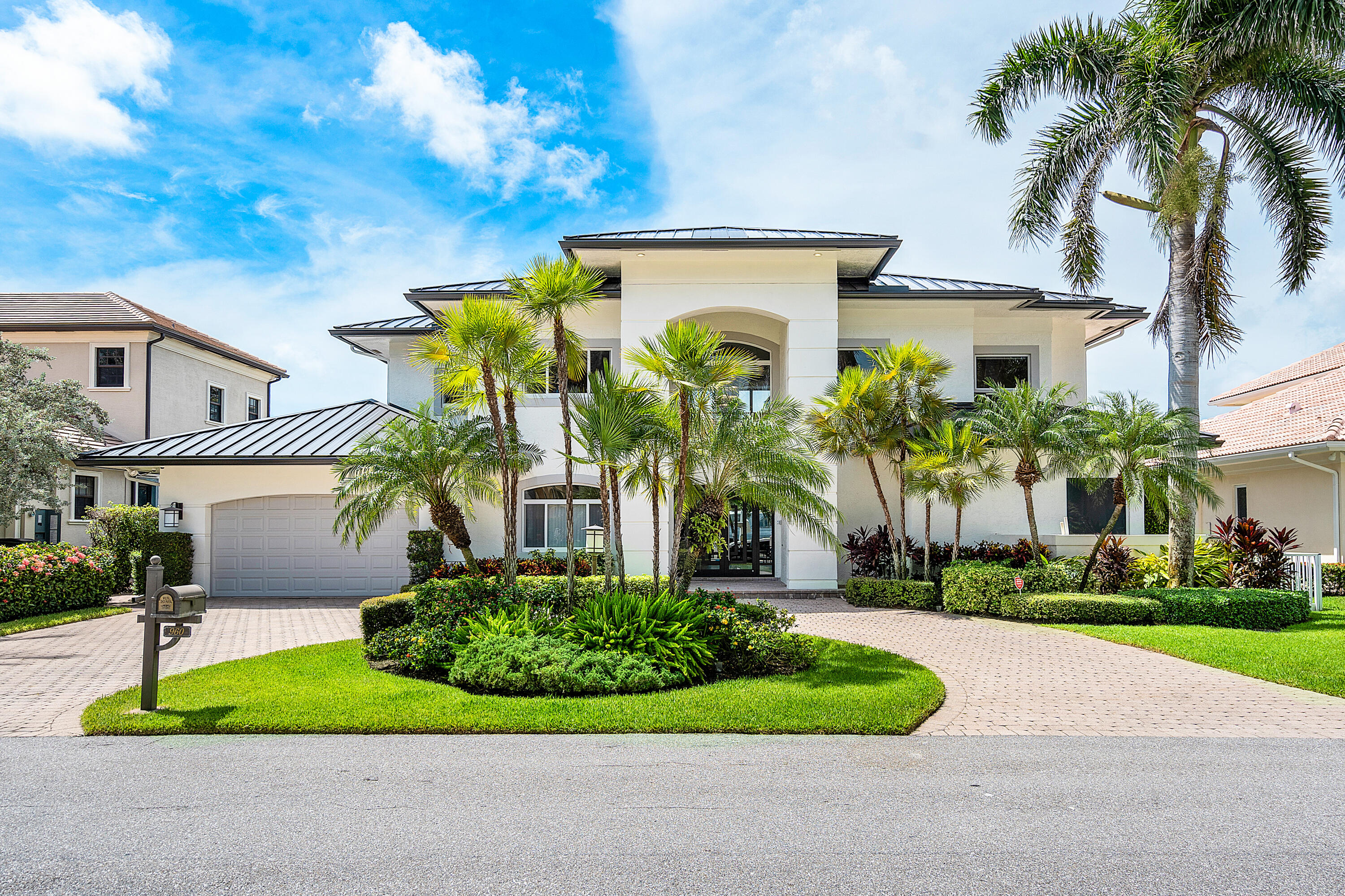 TROPIC ISLE 3RD SEC - Residential