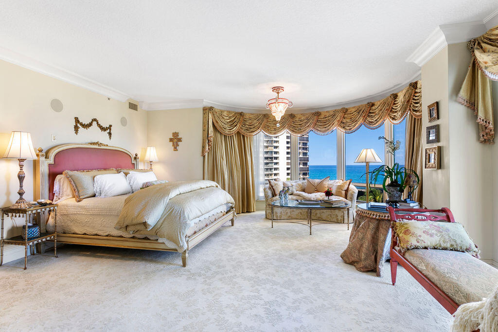 OASIS SINGER ISLAND CONDO - Residential