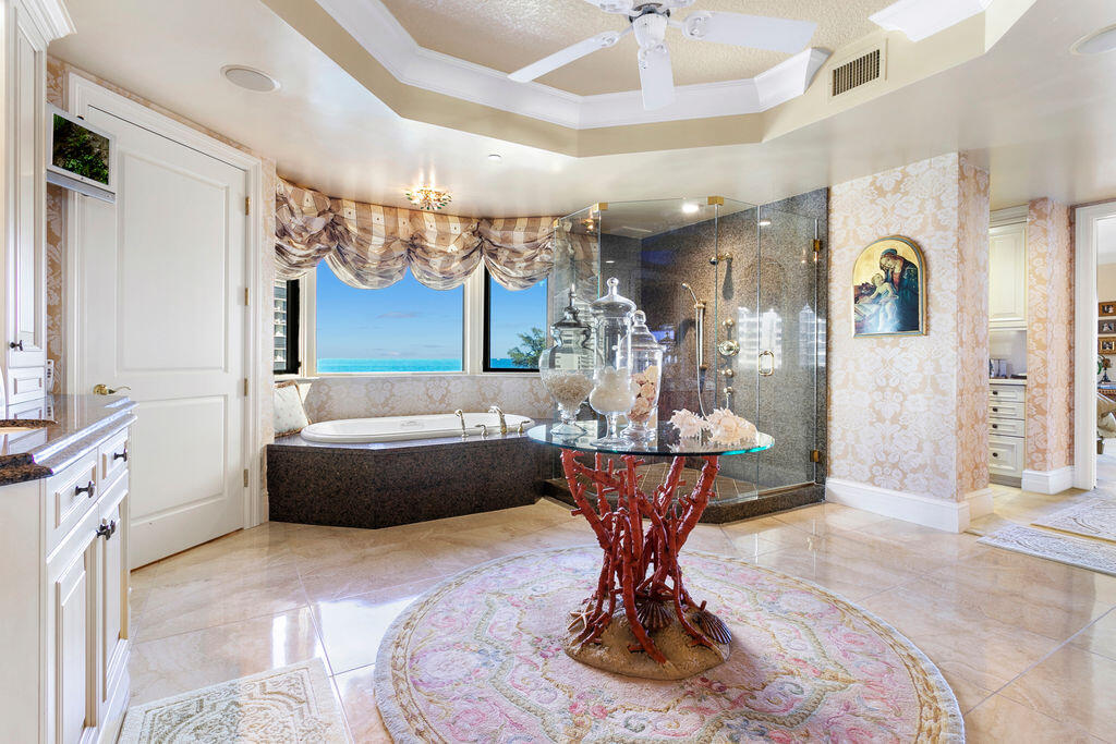 OASIS SINGER ISLAND CONDO - Residential