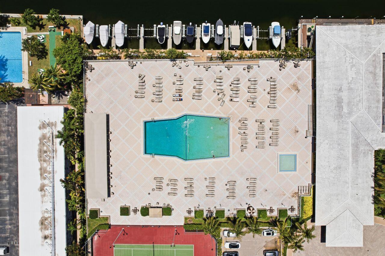HEMISPHERES CONDO - Residential